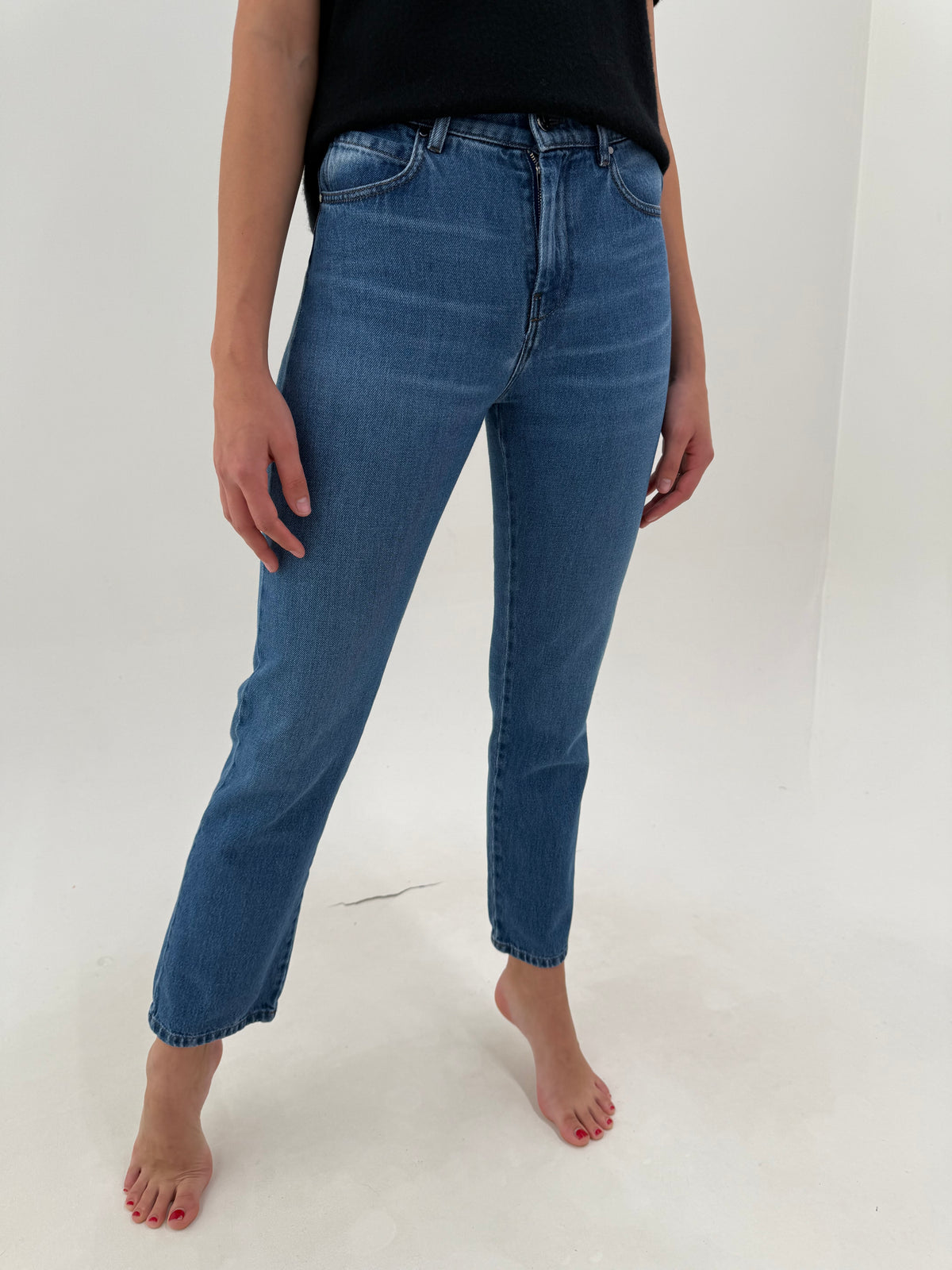 Jeans Max Mara în croi super actual ‘skinny straight’ classic wash