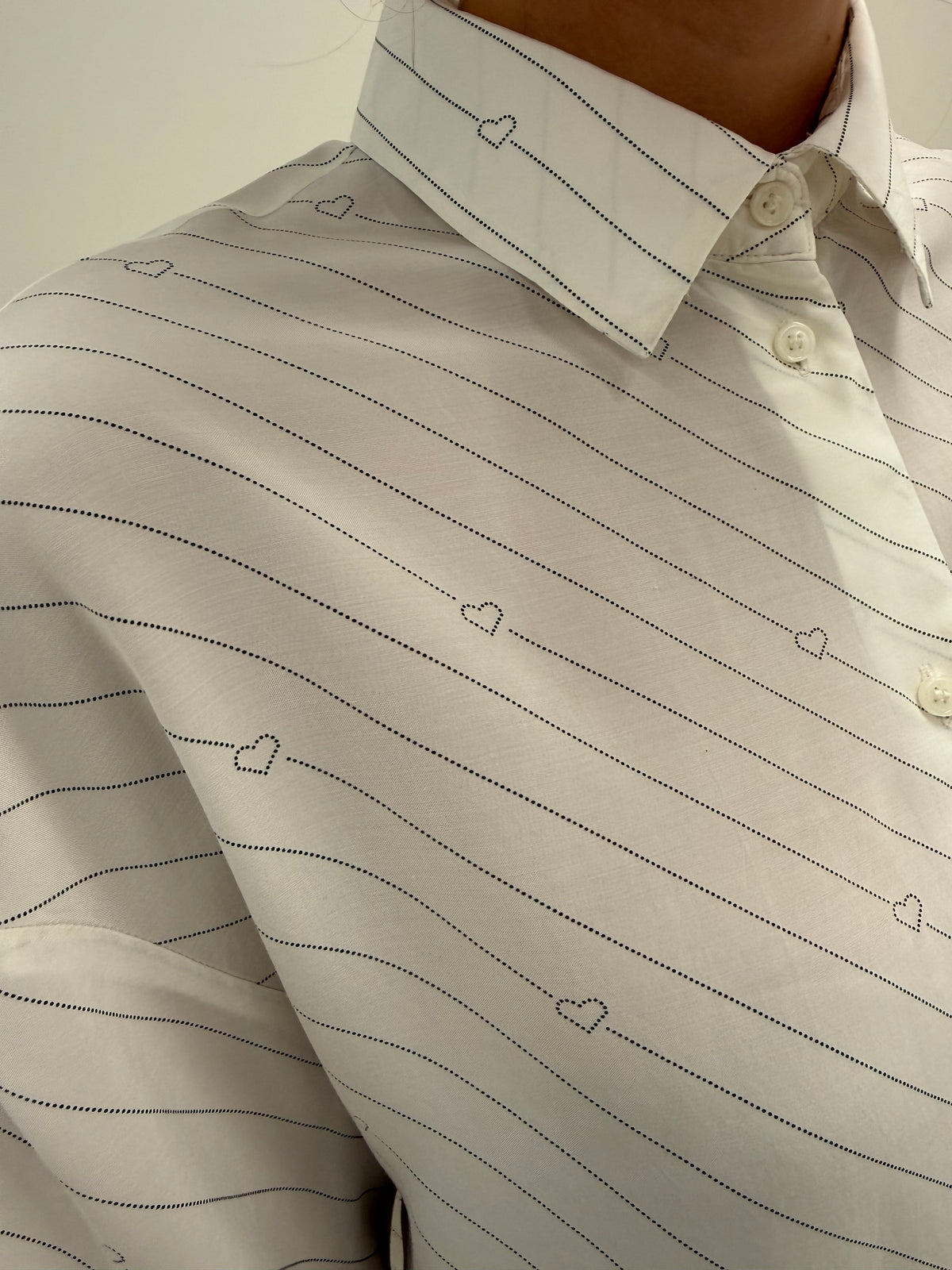 Cămașa vintage cu dungi fine din twill mix de mătase naturală în croi lejer