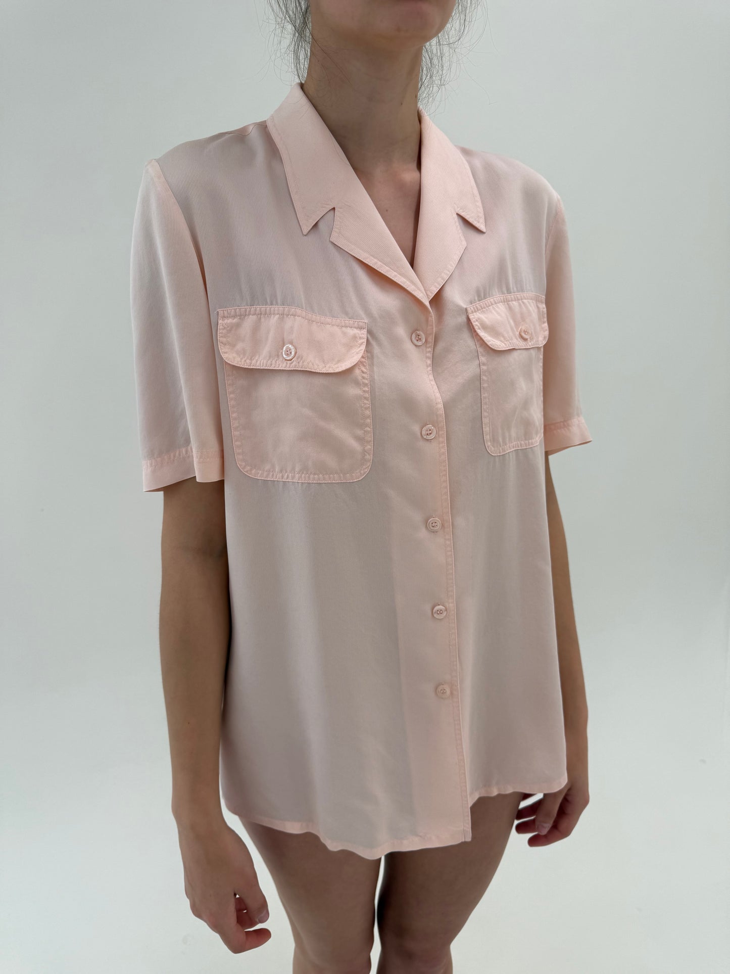 Cămașa powder Pink din mătase naturală texturată în croi oversized