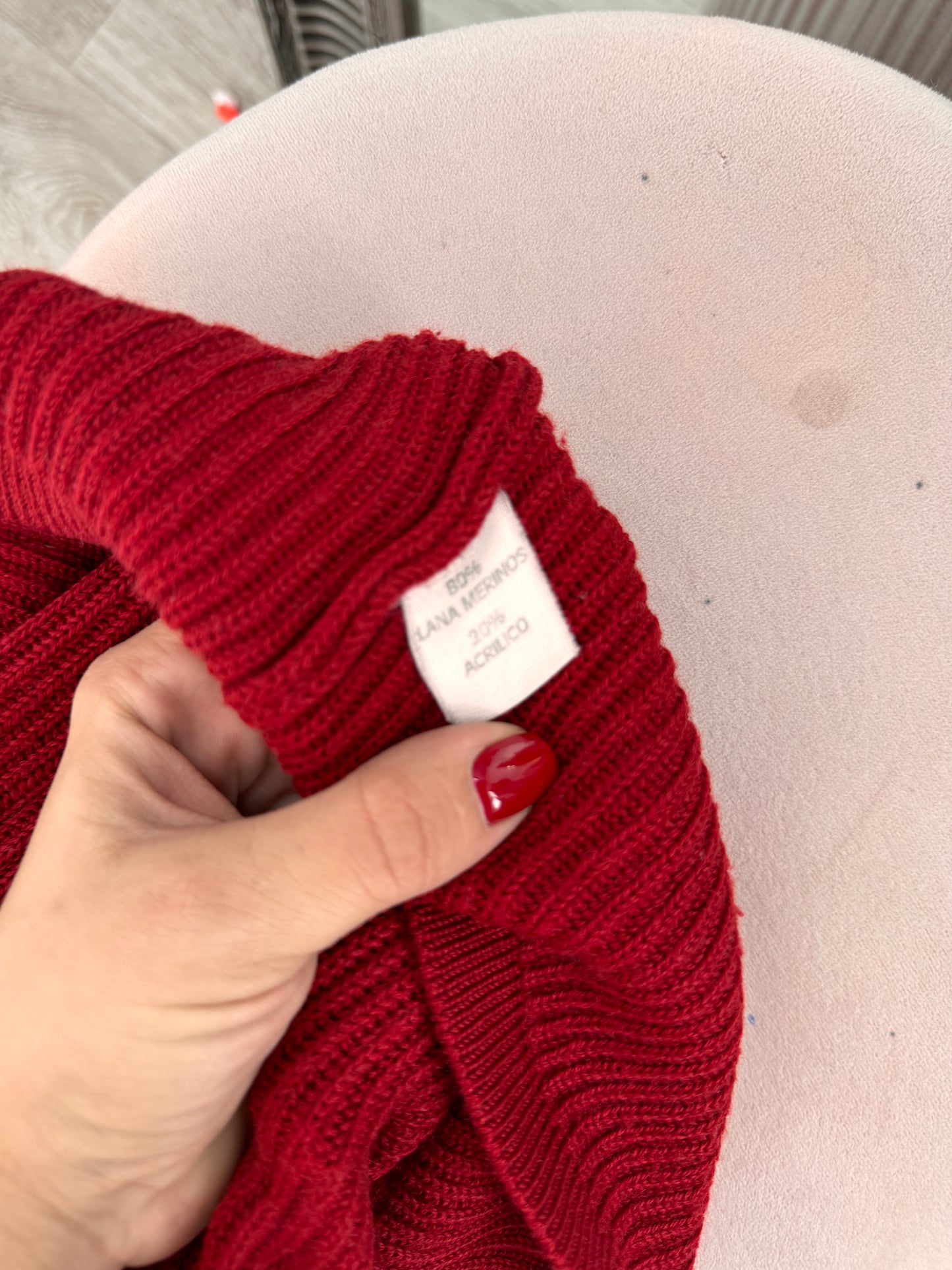 Cardigan bordo în stil Chanel din lana extrem de fină plină