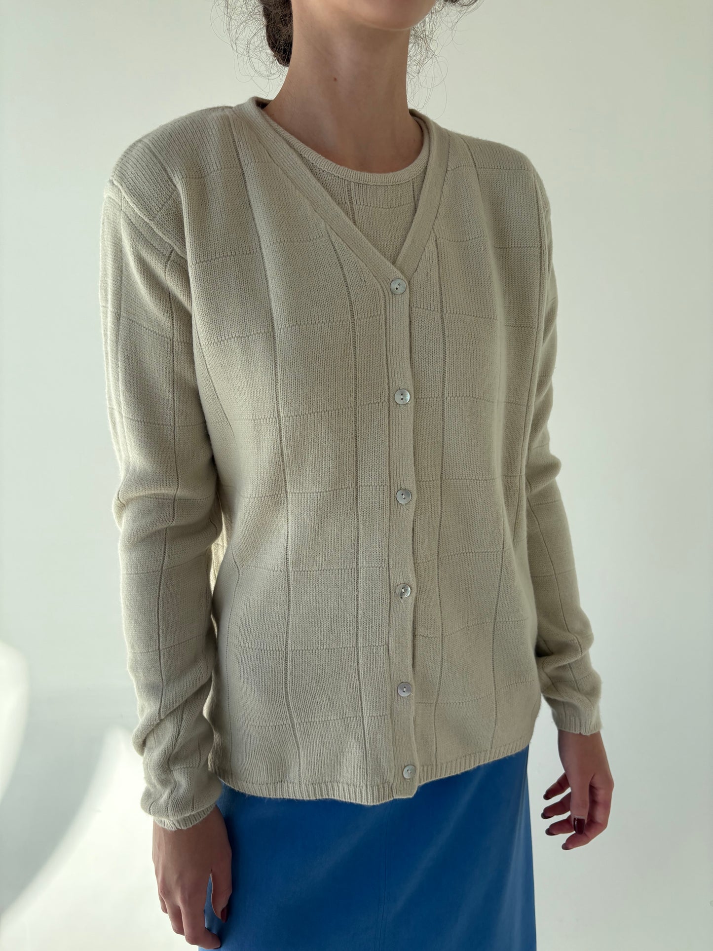 Set light nude italian excepțional din mix de lana extrafina multiply