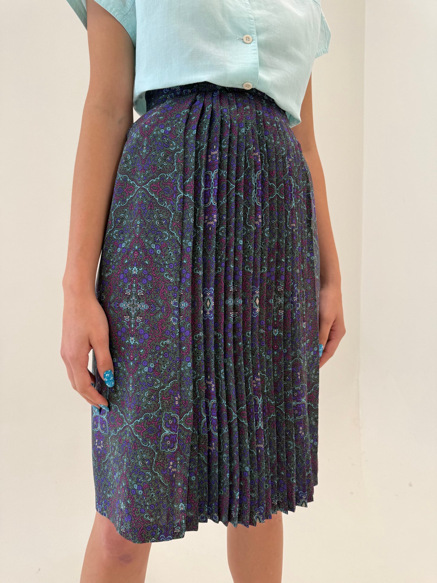 Fustă vintage petrecută plisată din mătase naturală cu print paisley