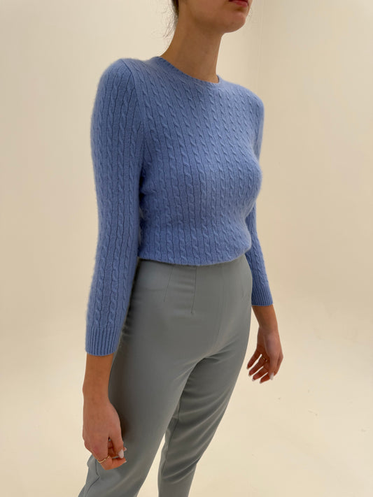 Pulover albastru ciel din cașmir excepțional cu torsade multiply