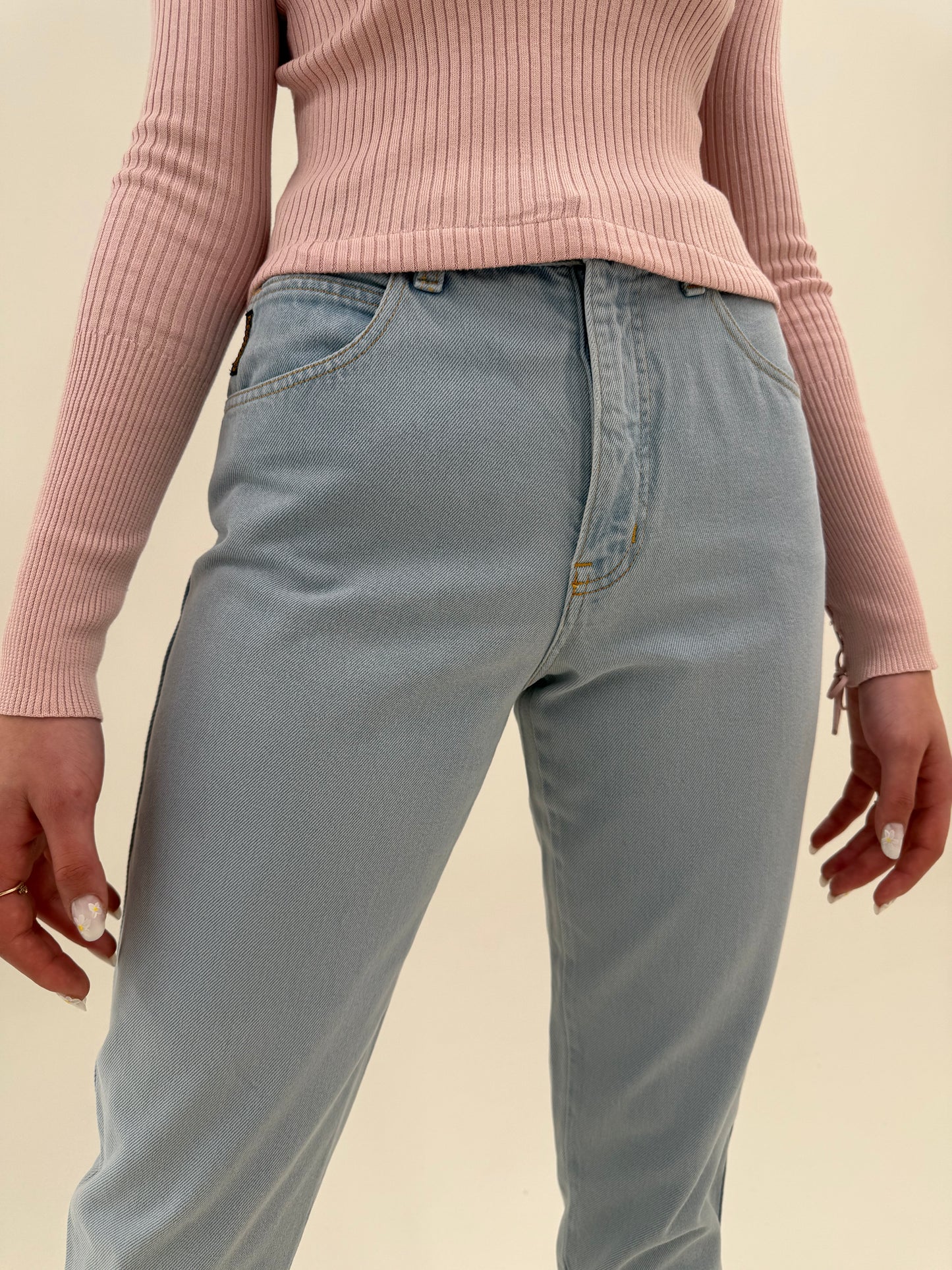 Jeans vintage Armani petite light wash cu talie înaltă mom fit