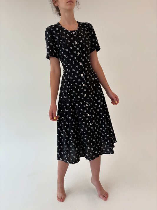 LBD vintage usor cambrata în croi super demoni cu print delicat ivoire