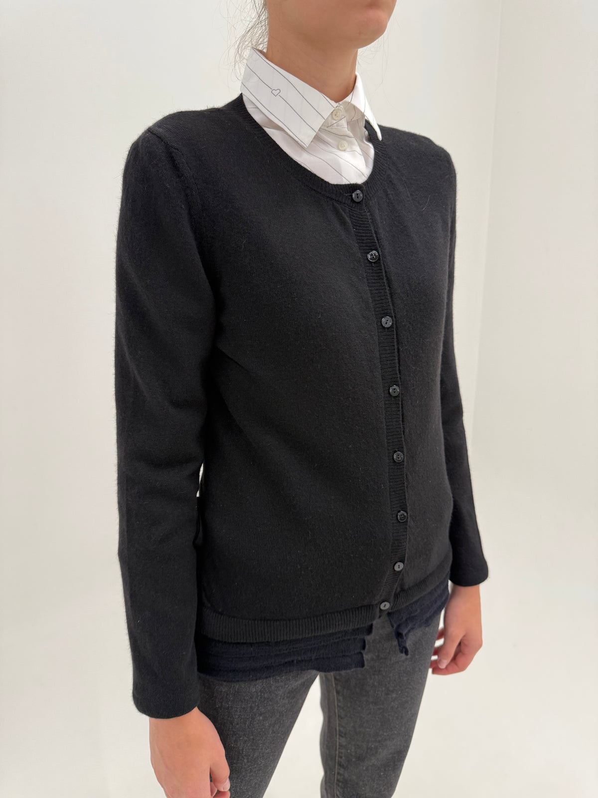 Cardigan Red Valentino din lana merino extrafina cu detalii chic
