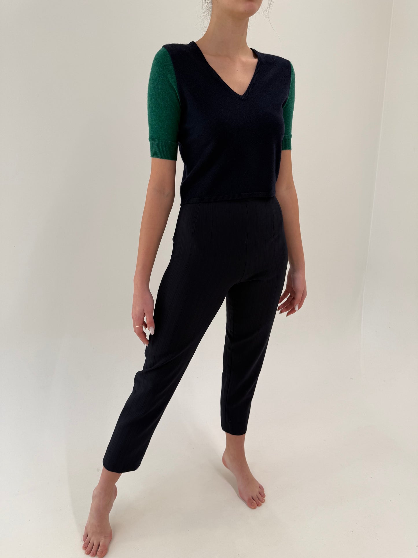 Pantaloni de brand luxury italian navy cu talie înaltă și croi țigaretă