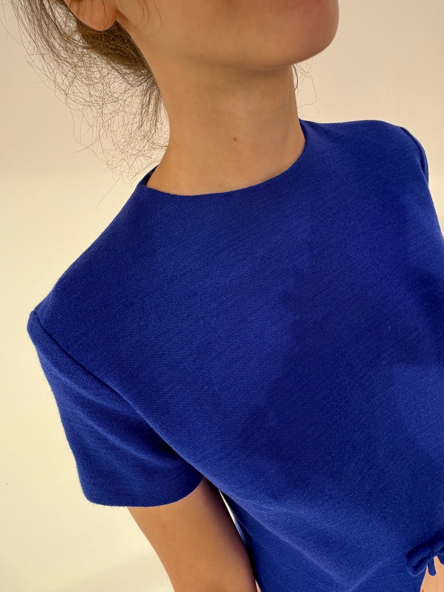 Top old vintage albastru cerneală anii 60 din tricot dens lana extrafina