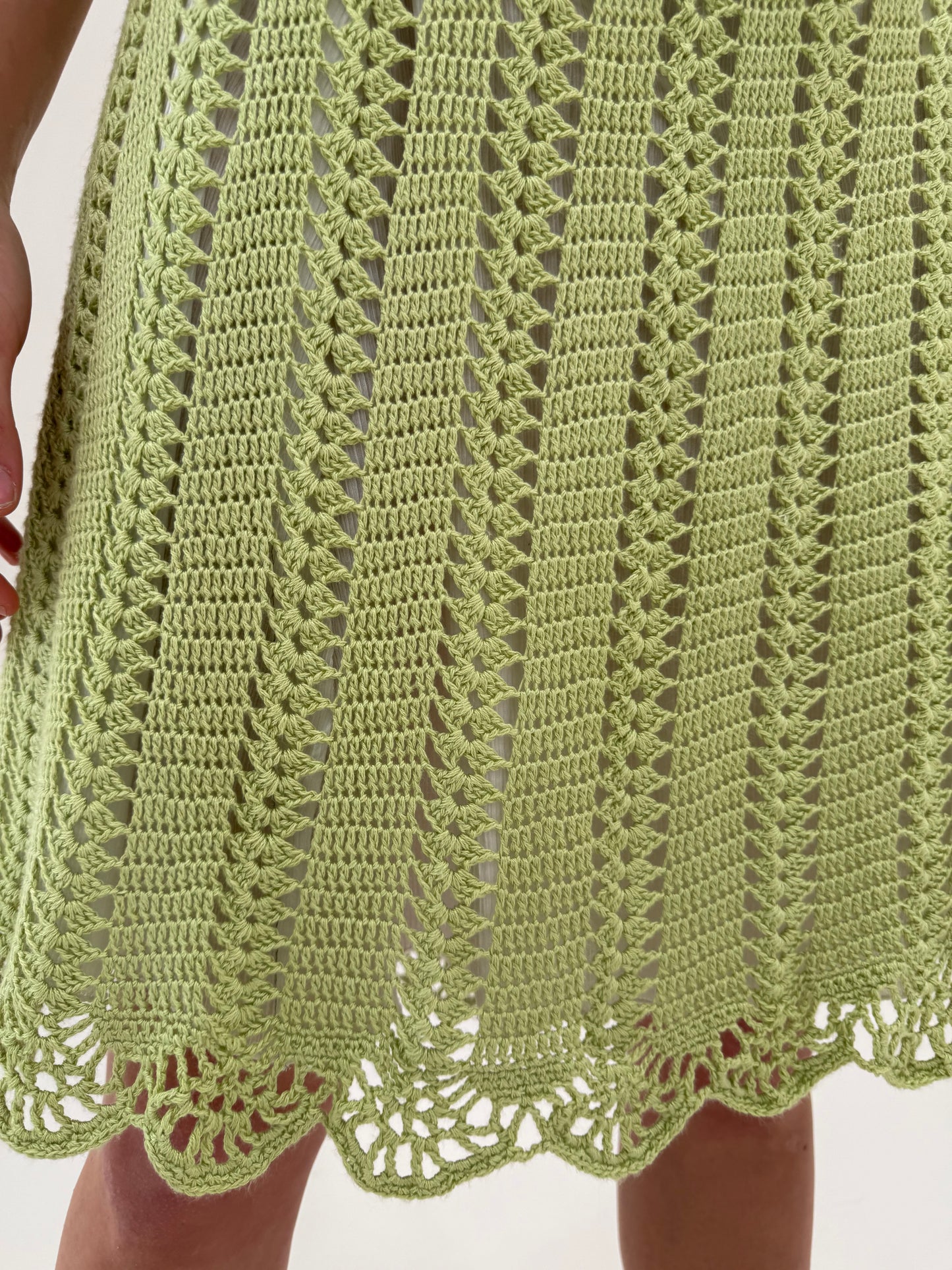 Fustă vintage tip macrame lucrată manual verde crud cu talie elastică