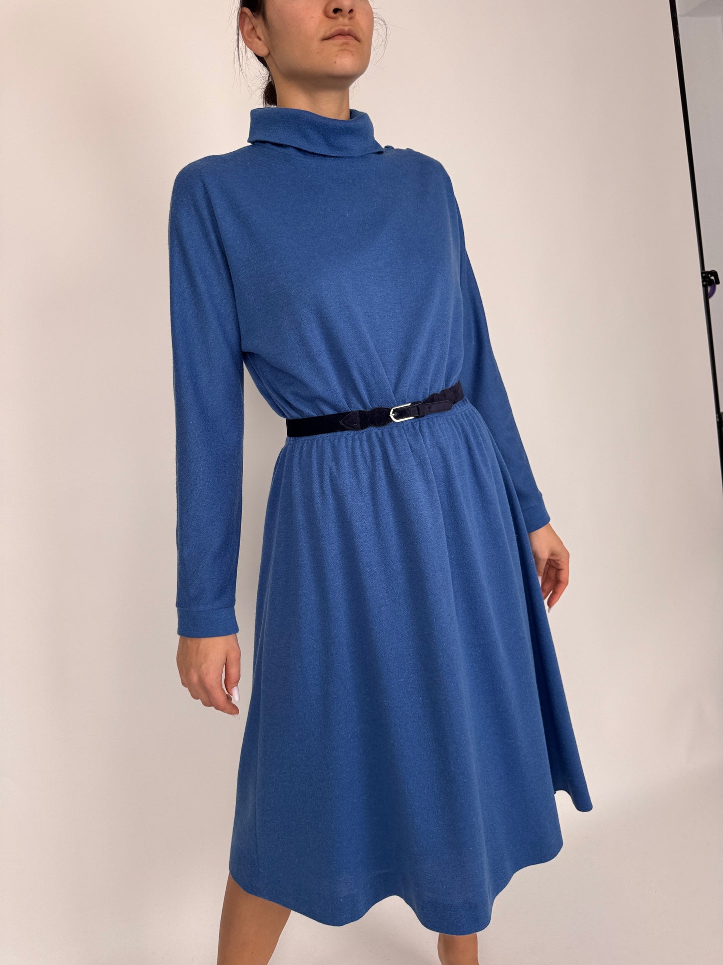 Rochie vintage saphire blue din lana extrafina cu talie elastică