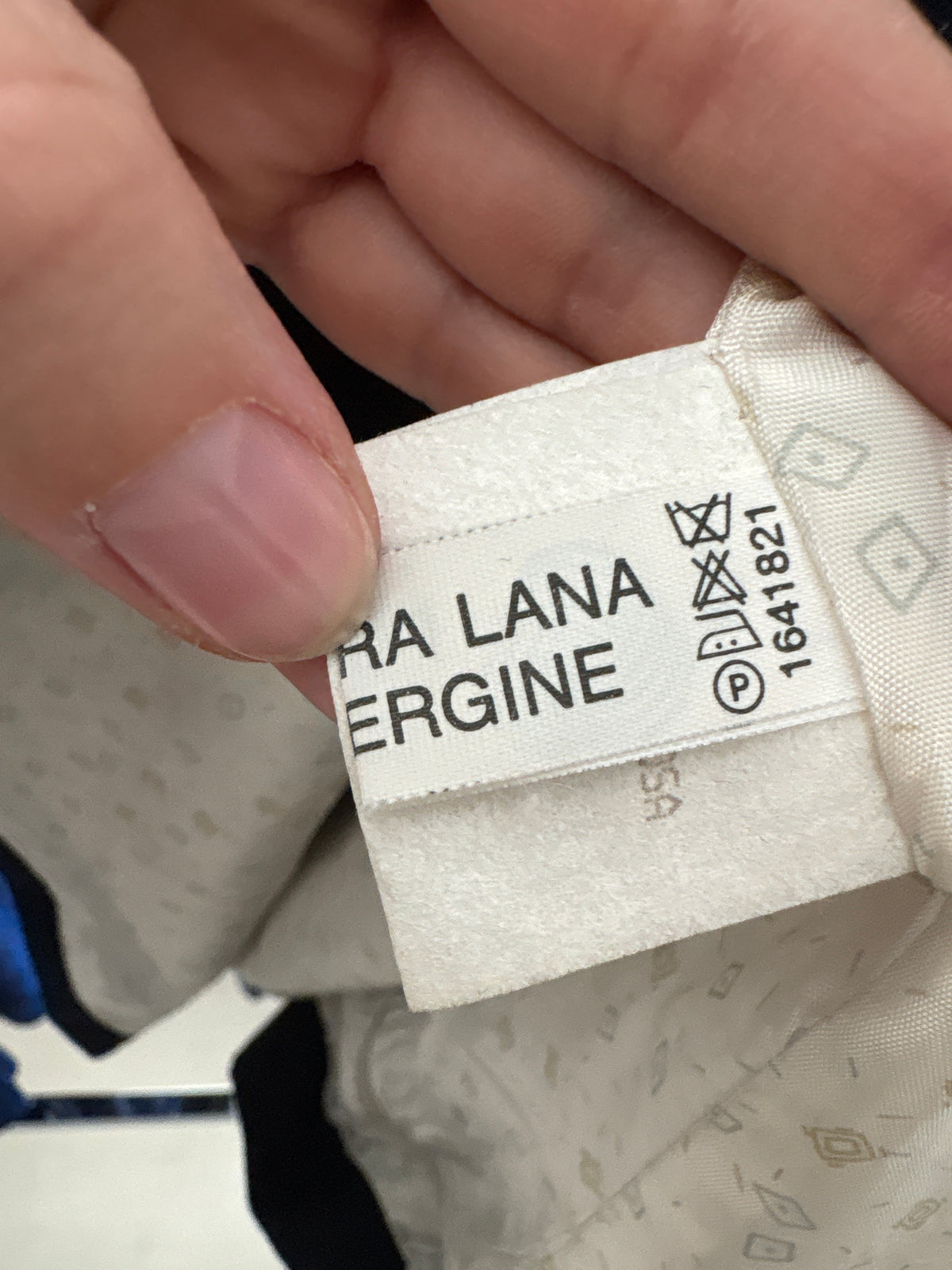 Sacou petite italian Navy blue în croi ușor cambrat din lana virgină extrafina
