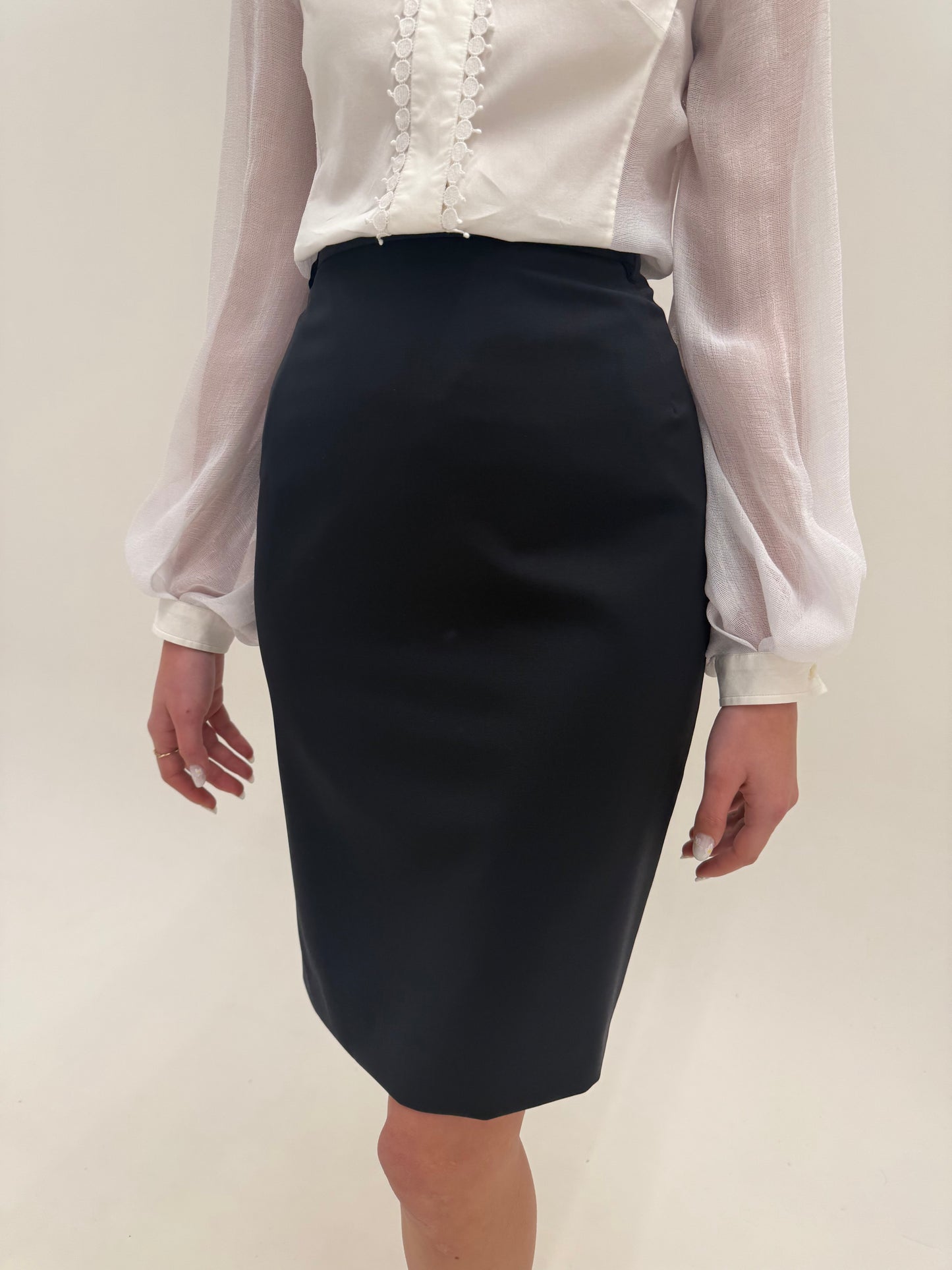 Deux piece Burberry business clasic cu sacou cambrat și fustă creion Navy blue