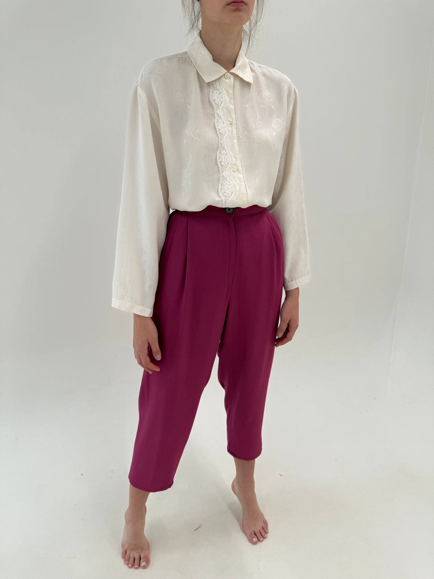 Deux piece dark fucsia de vară cu sacou ușor cambrat și pantaloni cu pense