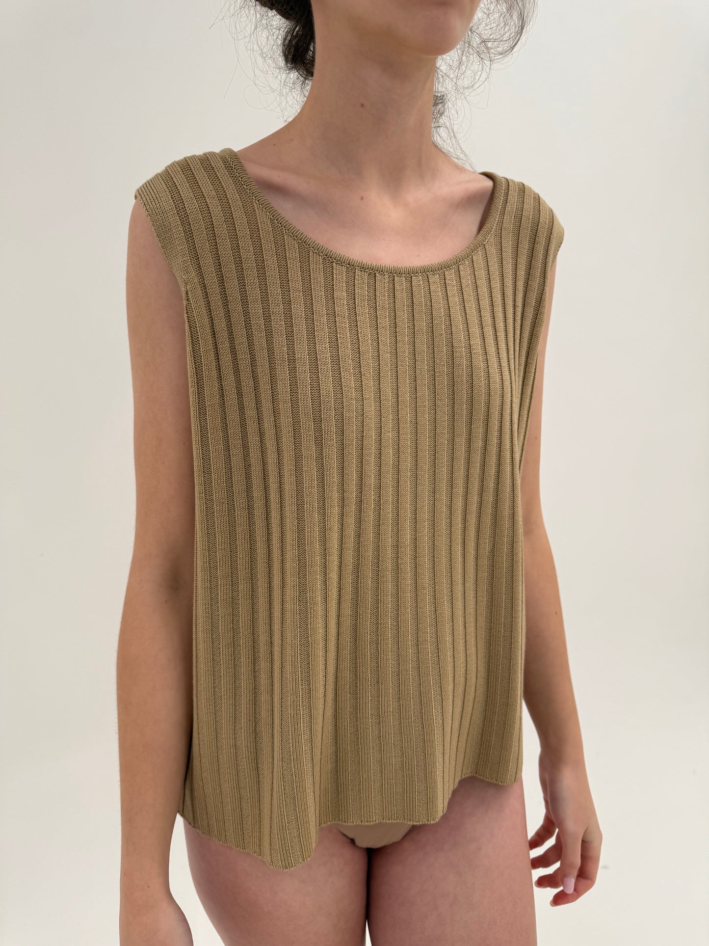 Set camel de gramaj mare din lana merino extrafina ribbed