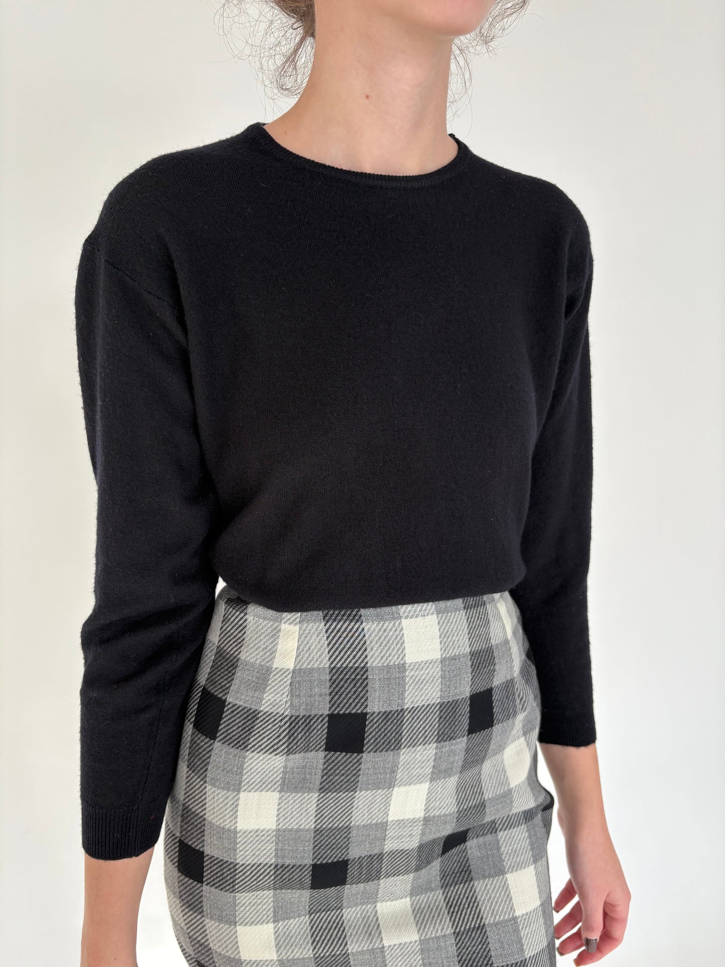 Pulover negru petite din lana extrafina