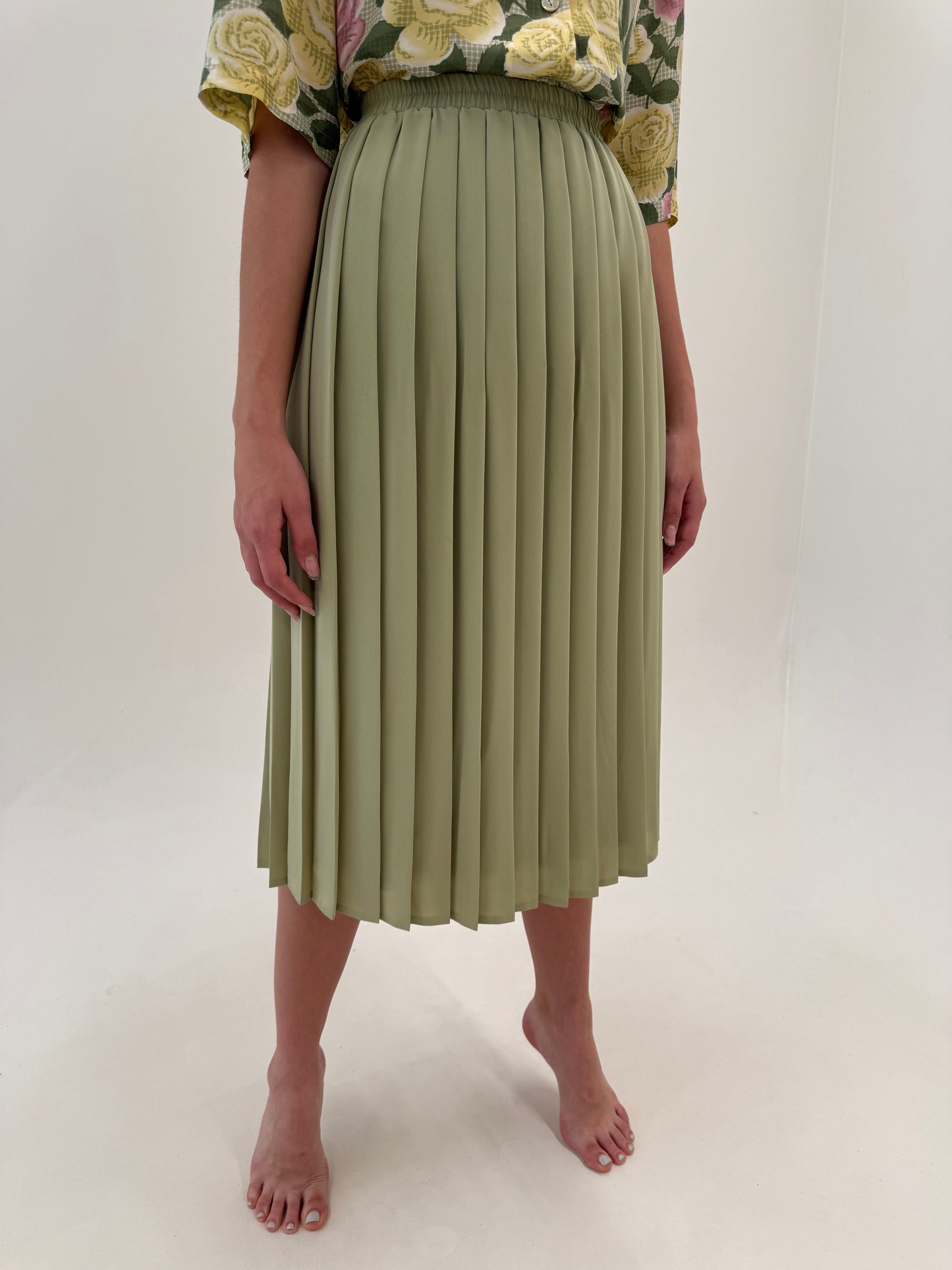 Fustă vintage plisată Sage green cu talie ultra înaltă elastică midi lung