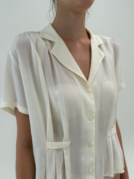 Camasa spectaculoasa din mătase matuala butter white cu pliseuri