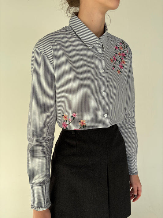 Cămașa de brand super premium italian în dungi cu broderie superbă