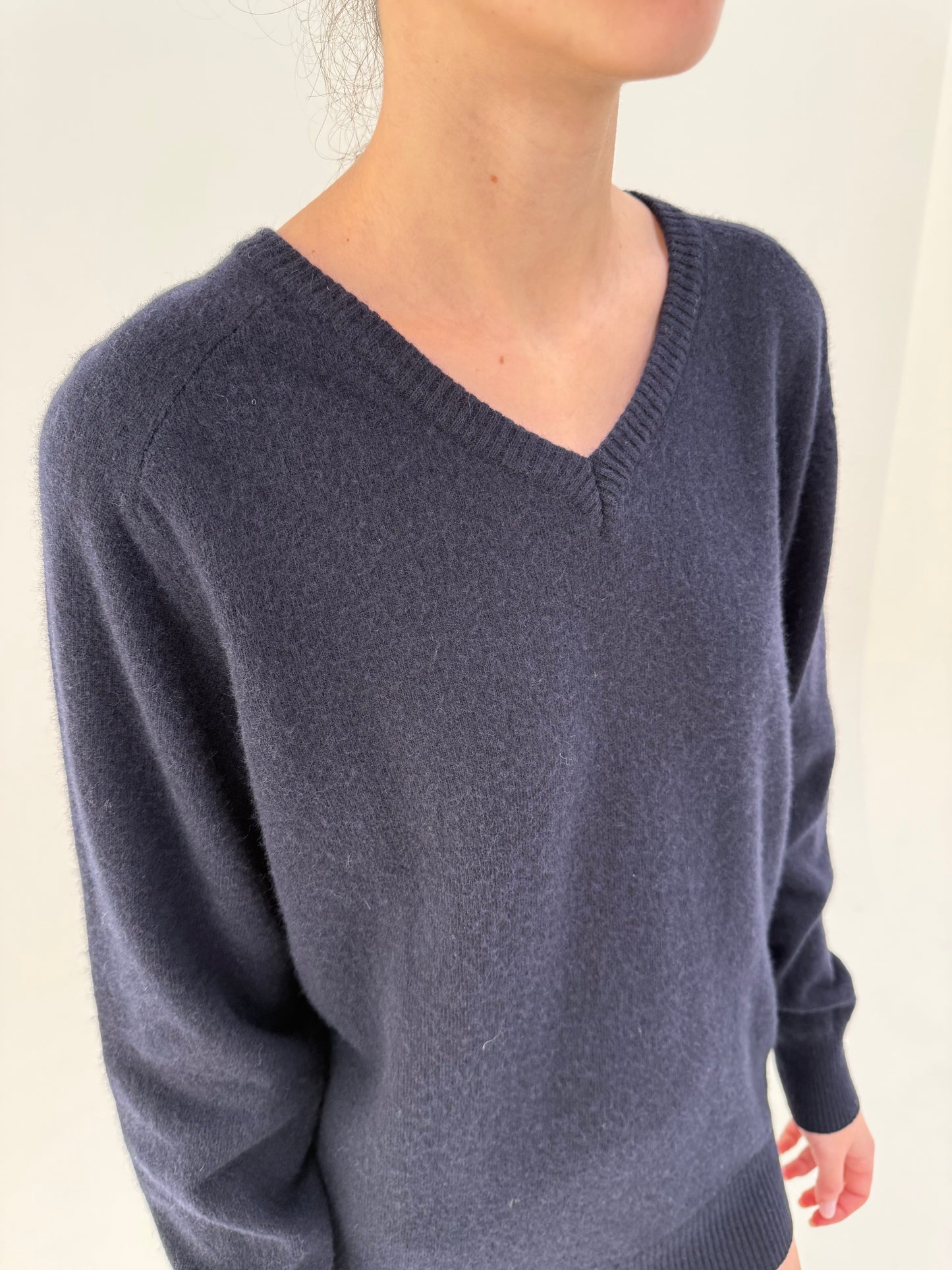 Pulover Navy blue de gramaj mare 80% lana merino extrafina