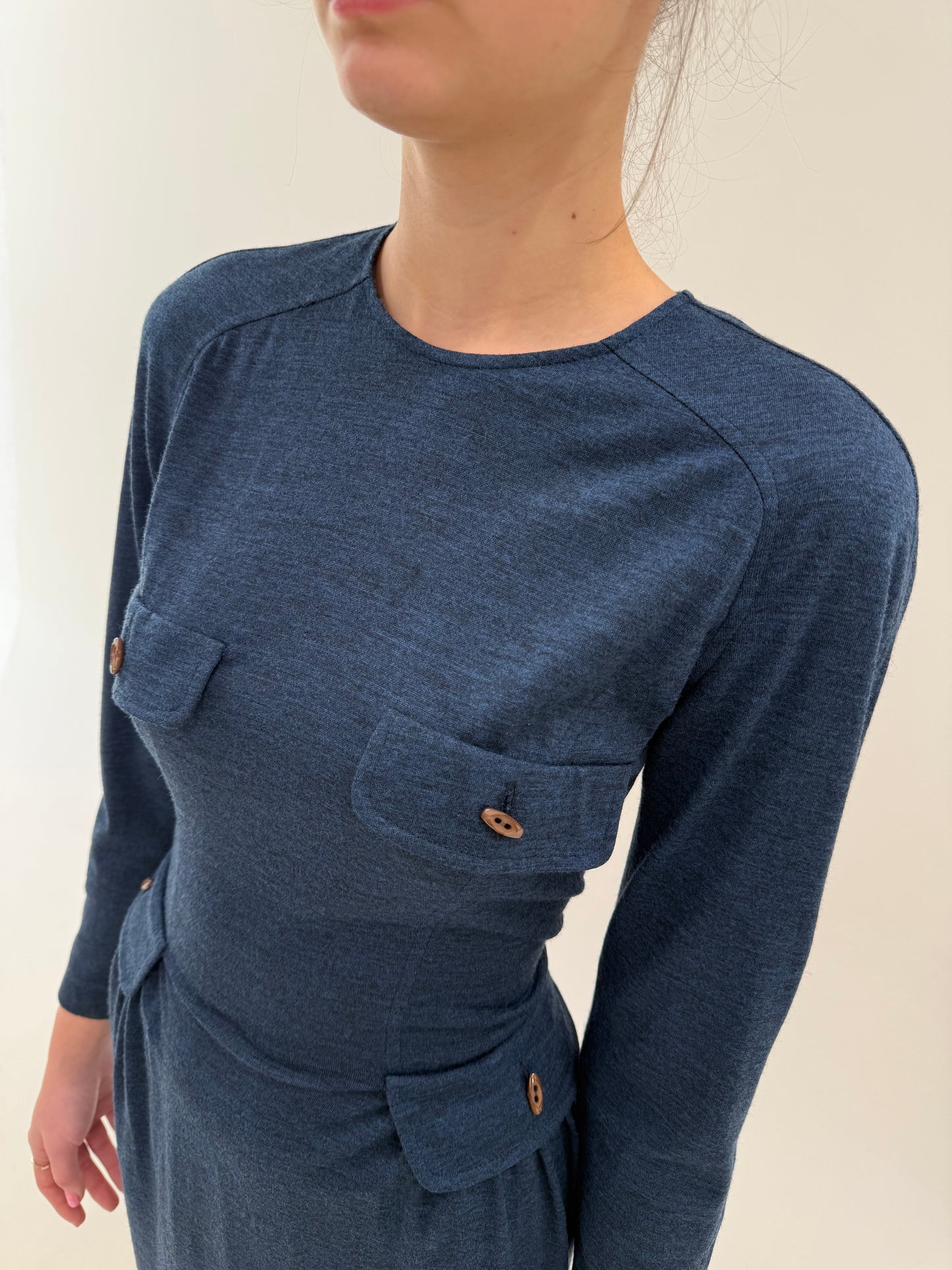 Rochie luxury Alberta Feretti business cu talie ultra marcată și pense jeans blue