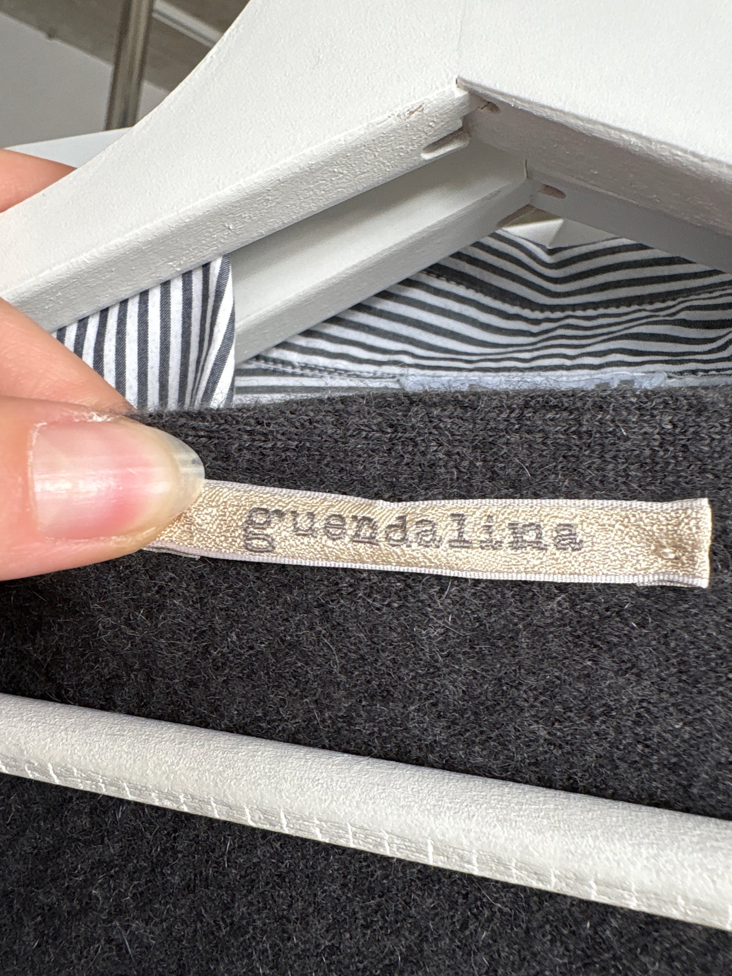 Cardigan lung / rochie mini cu buline din cașmir și lana extrafina