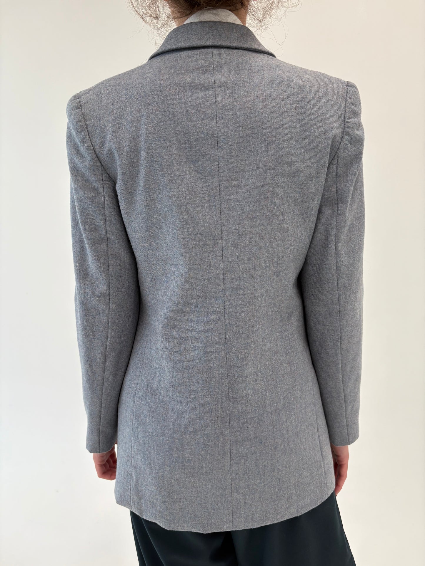 Sacou baby Blue de brand luxury italian din lana extrafina pura certificată