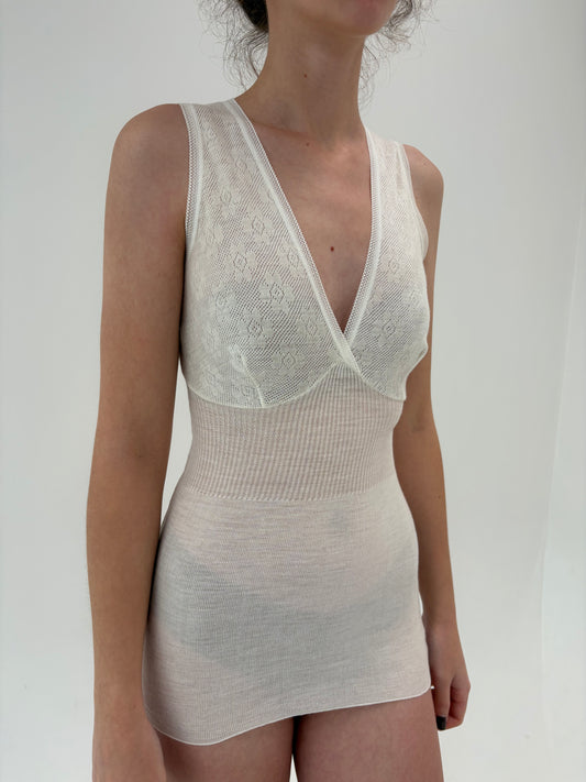 Maieu cambrat high end italian din lana extrafina irestringibila