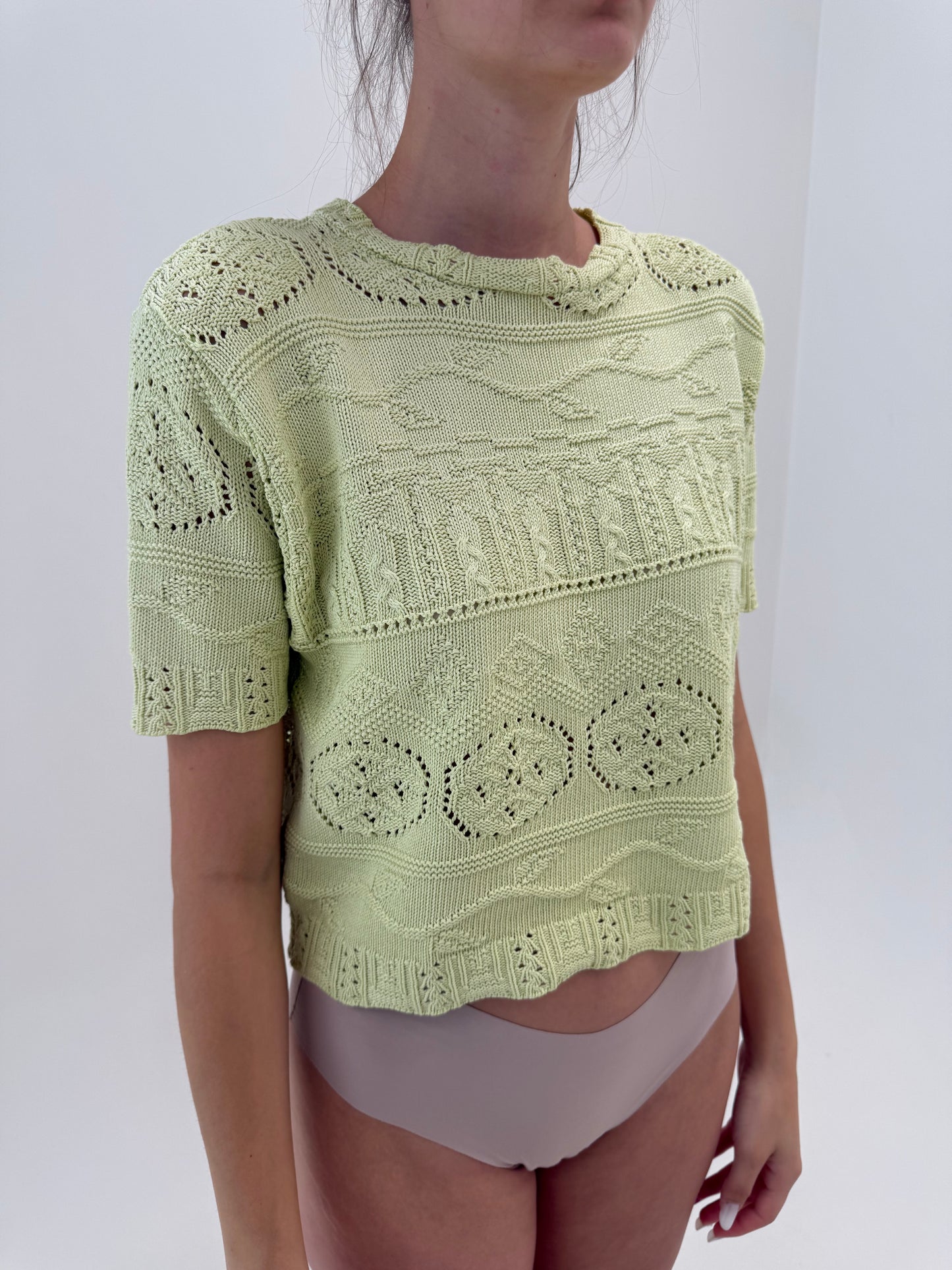 Top vintage din macrame de bumbac verde crud pudrat