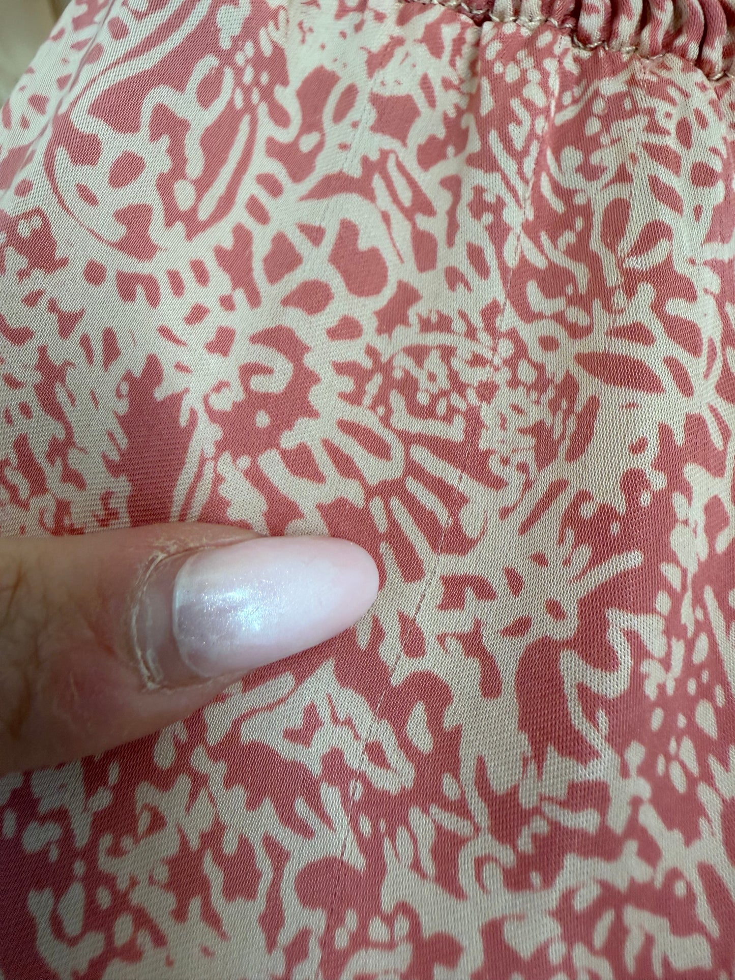 Pantaloni palazzo în degrade cu print stilizat super vaporoși ușor satinați