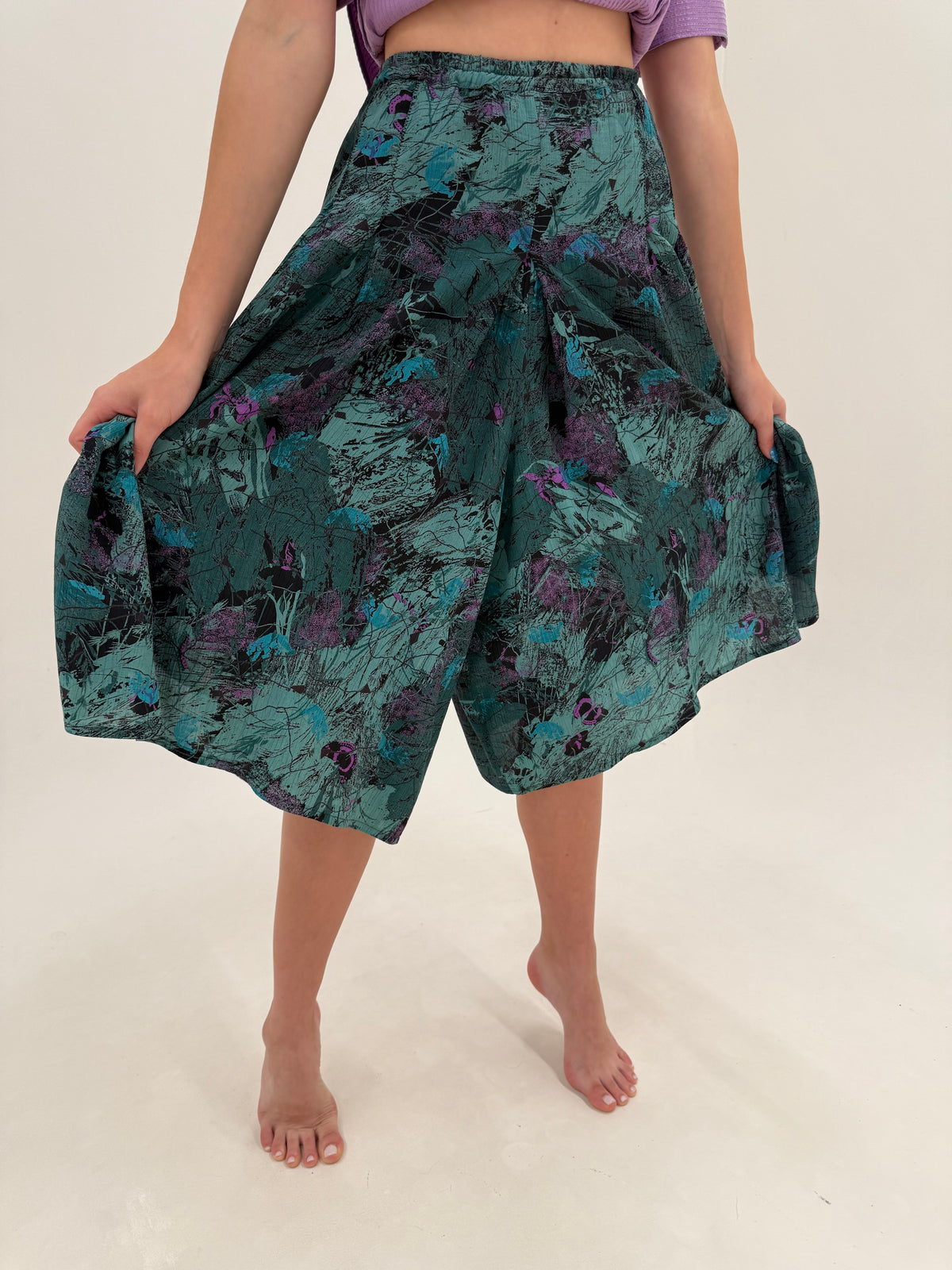 Fustă pantaloni vintage în combinație superbă de culori din crop e super vaporos