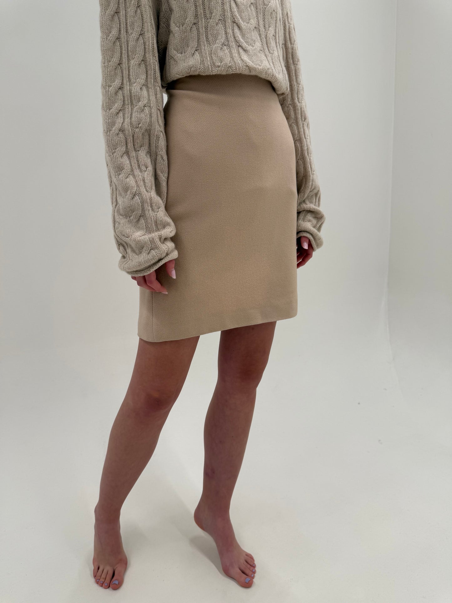 Fustă de brand luxury Marc Cain ivoire cu buline din lana excepțională