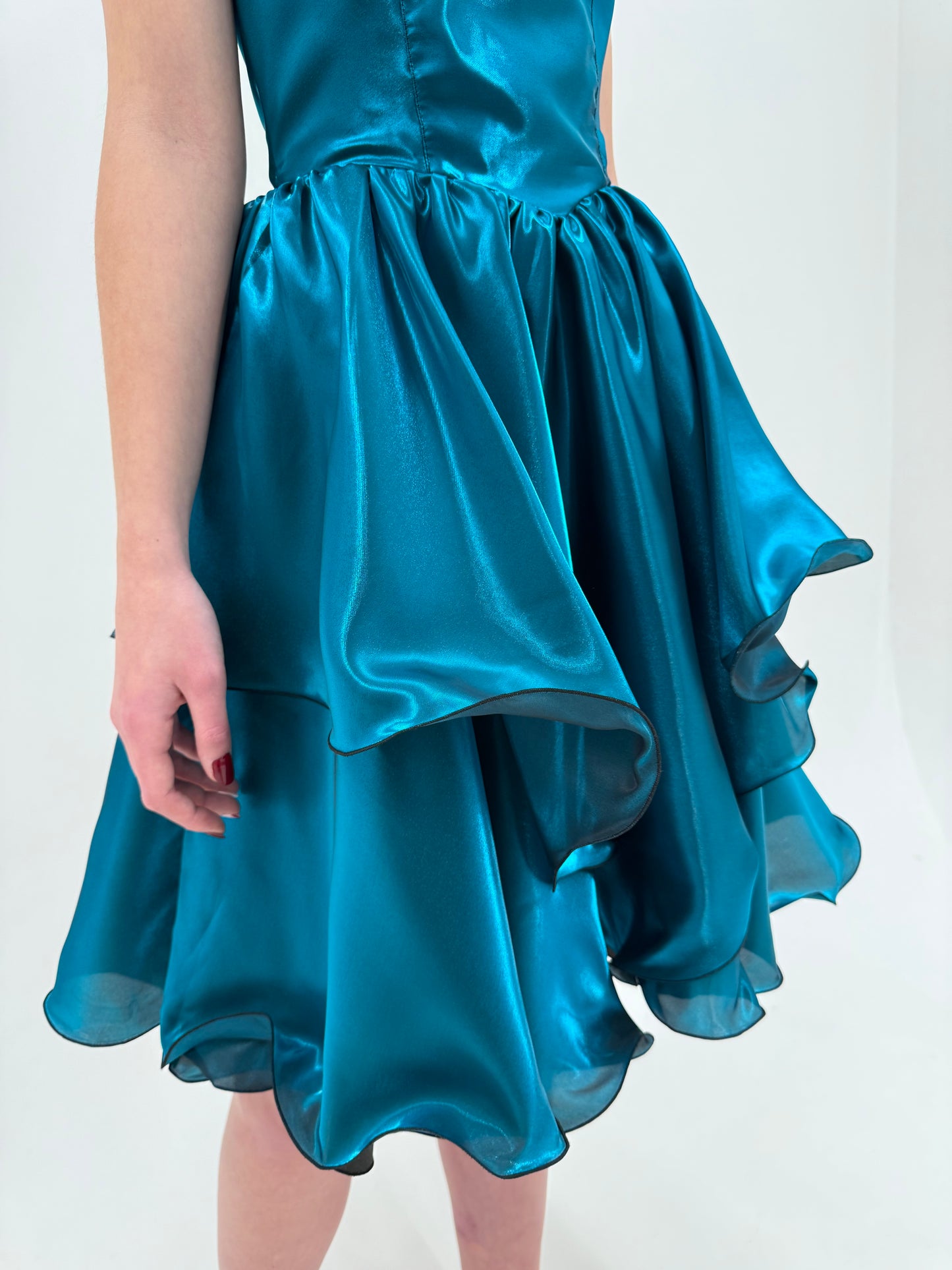 Rochie Old vintage anii 80 din liquid satin cu corset