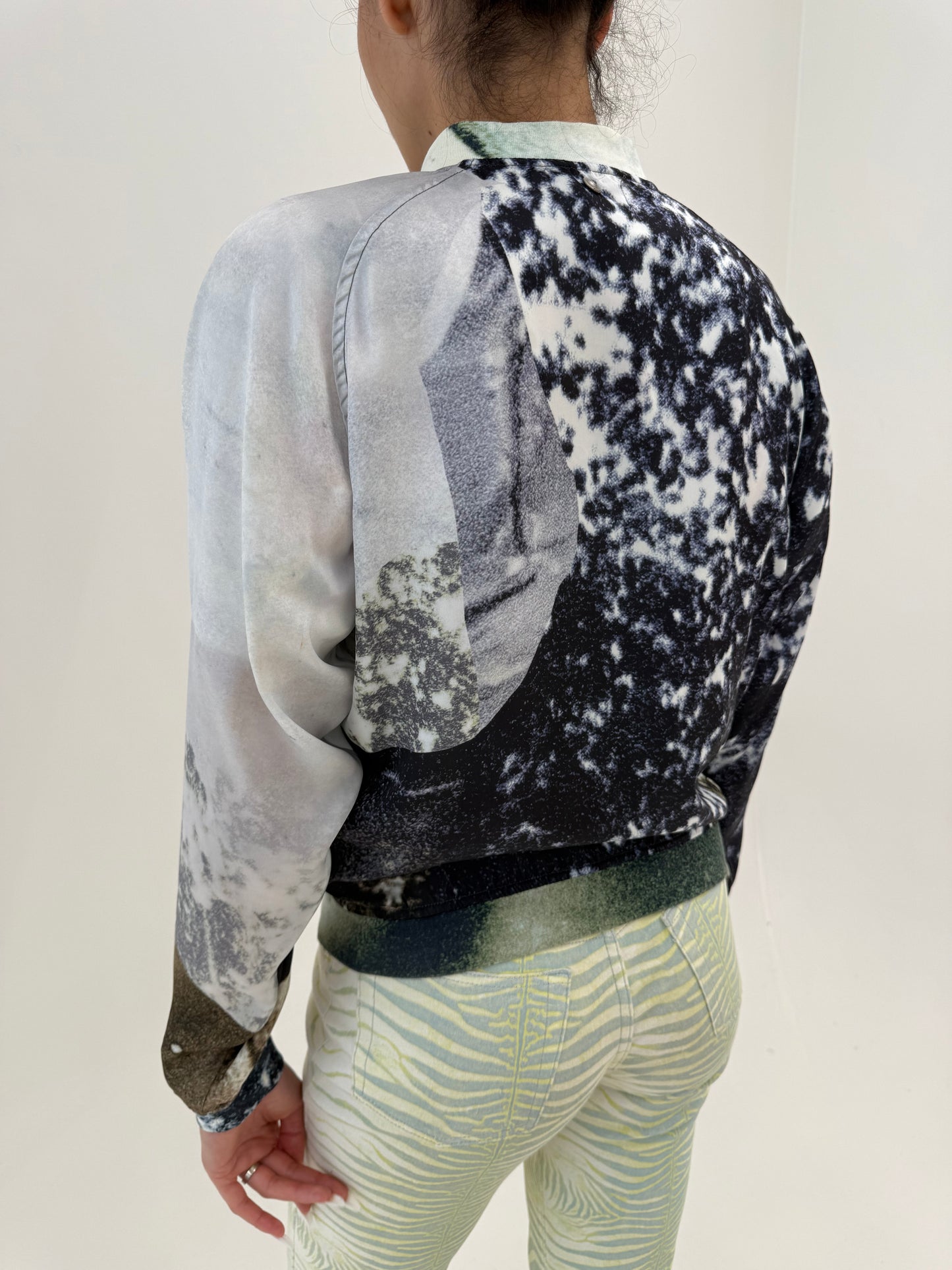 Bomber Diesel de vară super vaporos cu print în culori neutre