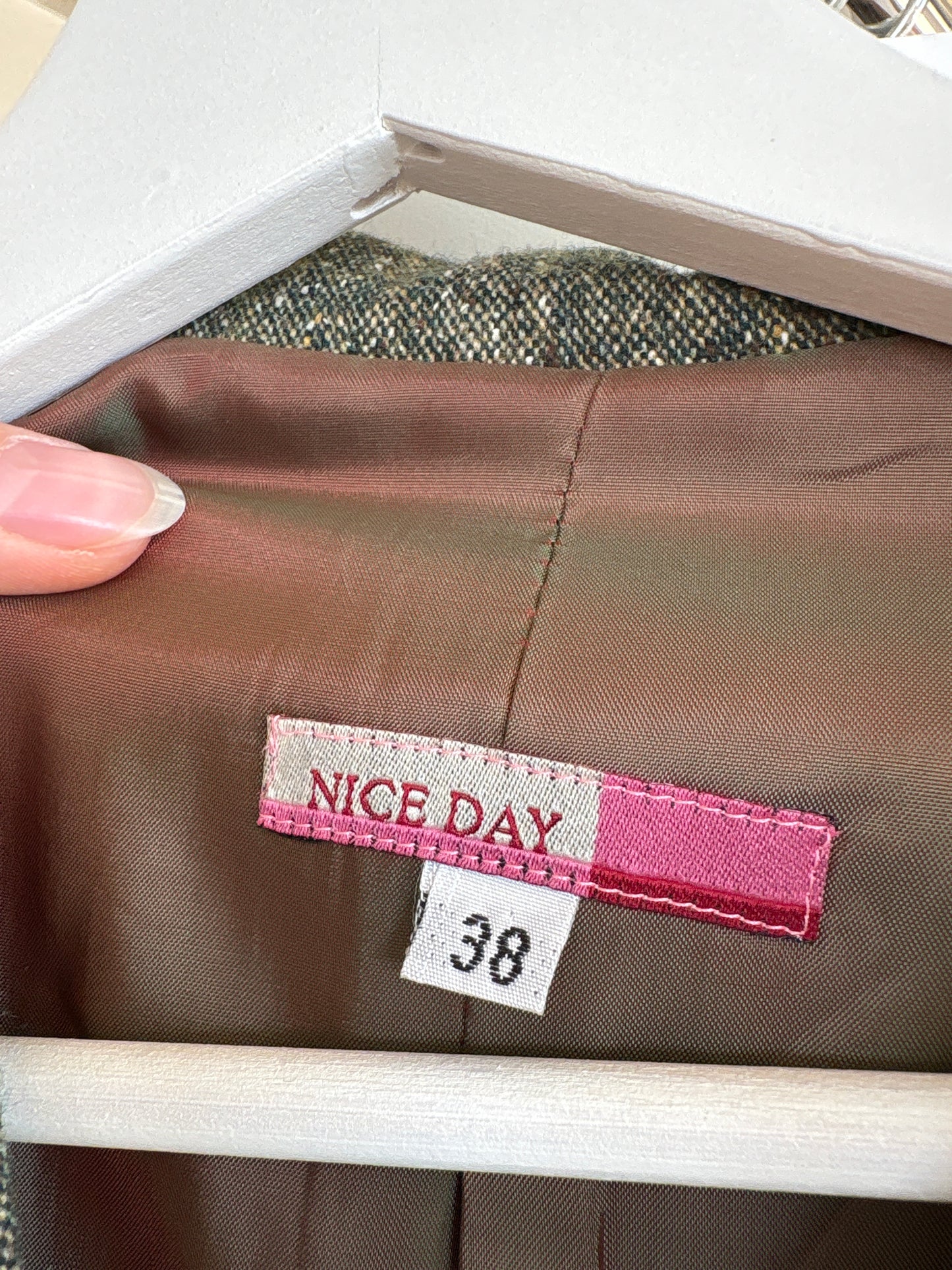 Sacou din tweed Donegal în combinație superbă de culori