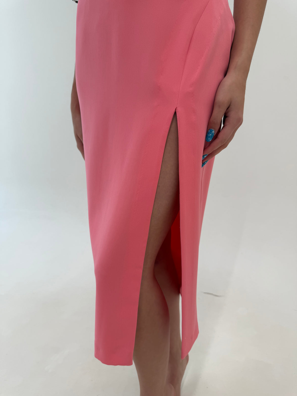 Fustă salmon pink maxi cu șliț adânc lateral modelatoare