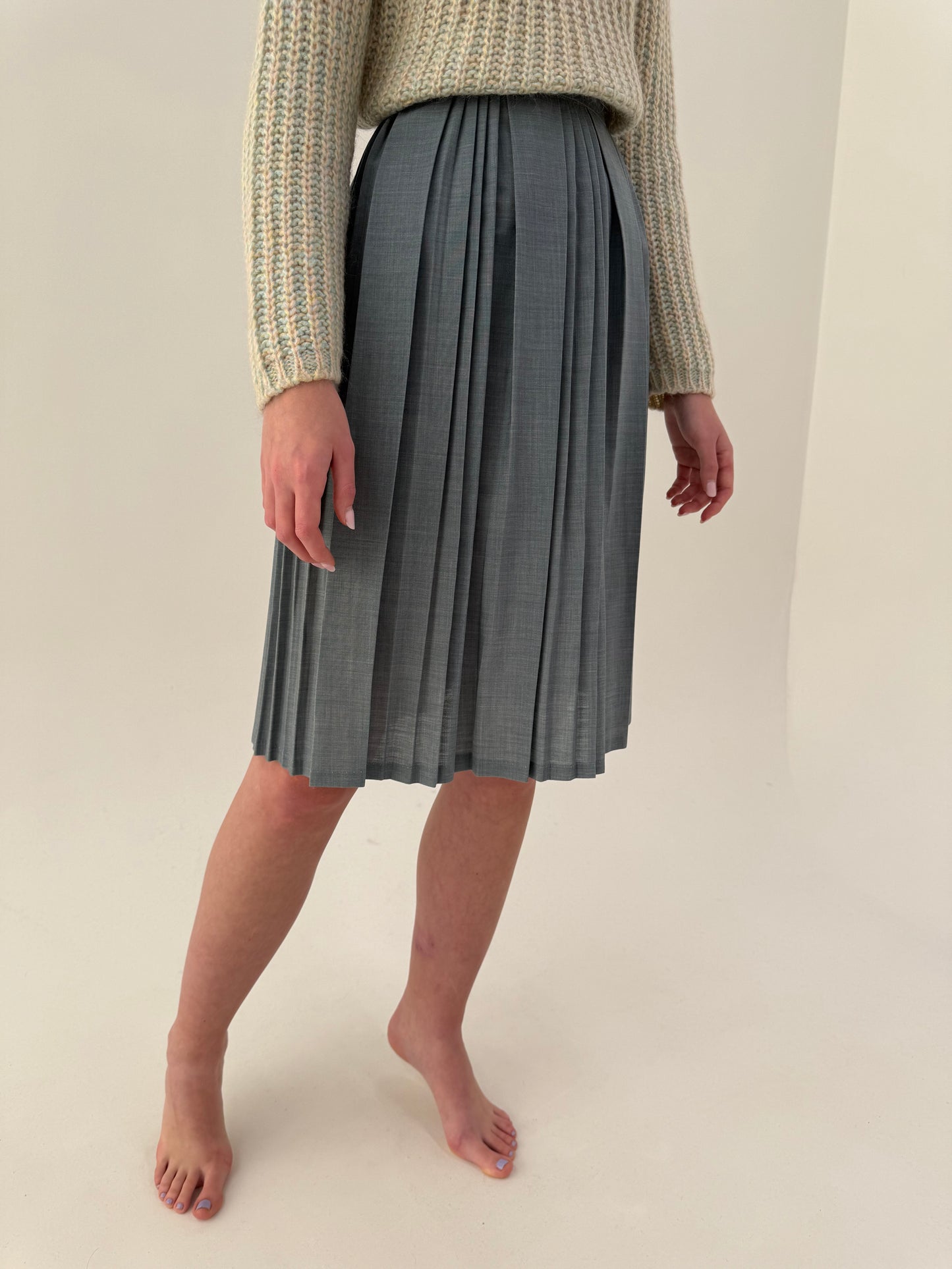 Fustă vintage plisată stone gray din lana extrafina cu talie ultra înaltă