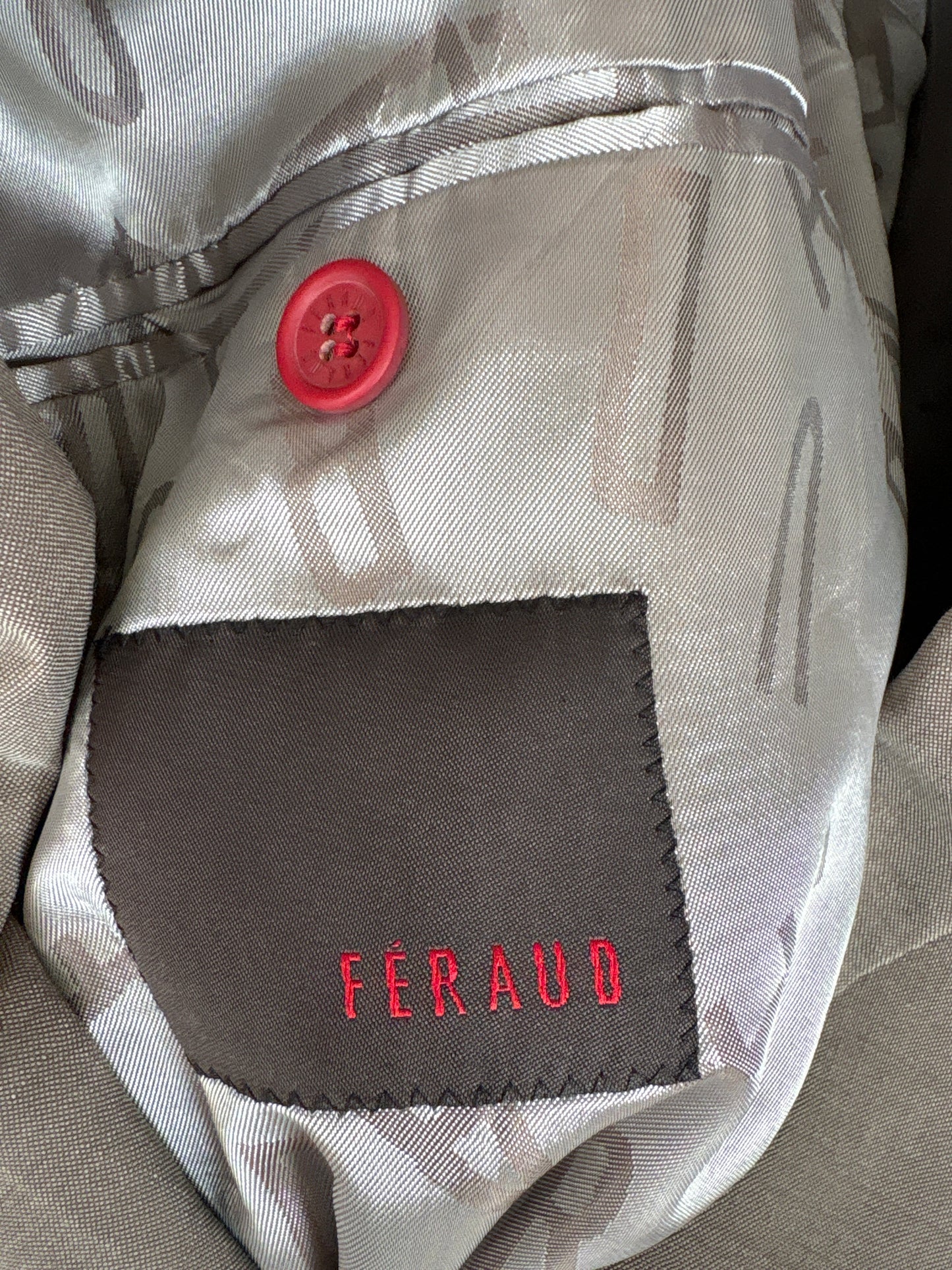 Costum luxury Feraud grej din lana extrafina tall