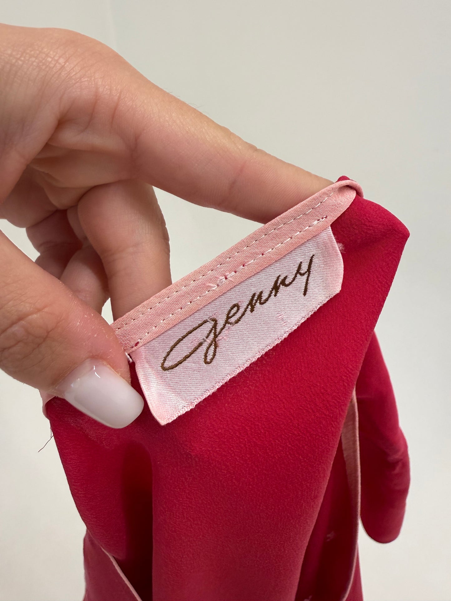 Top de brand ultra luxury Genny din mătase naturală fucsia