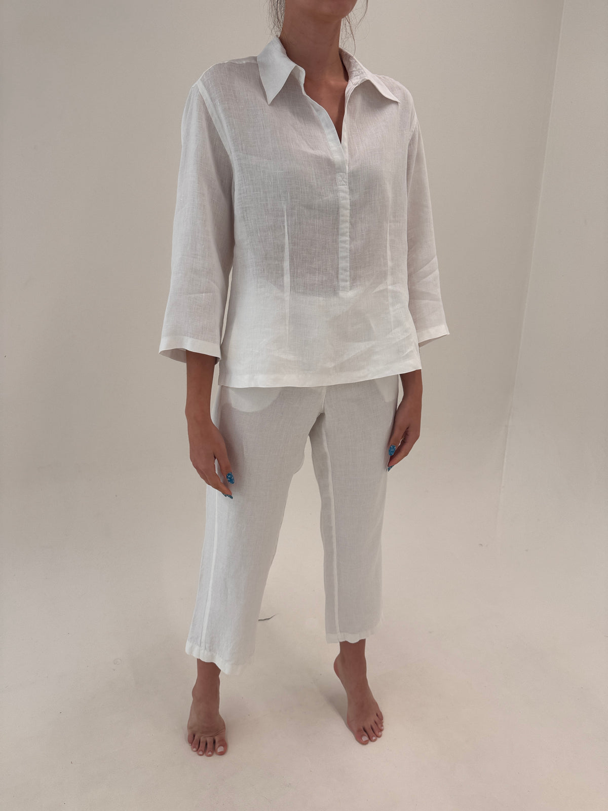 Pantaloni petite din in în croi clasic