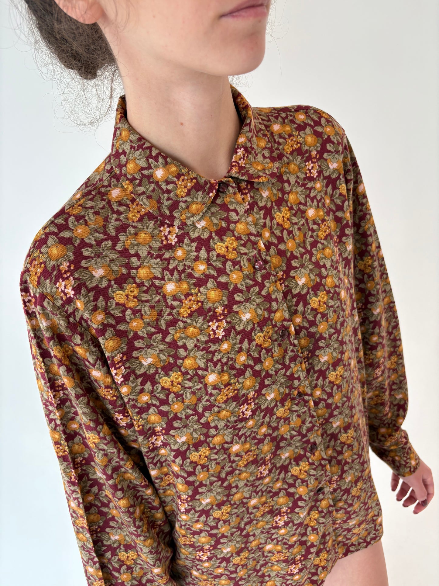 Cămașa vintage burgundy cu print delicat din poplin plin de toamnă