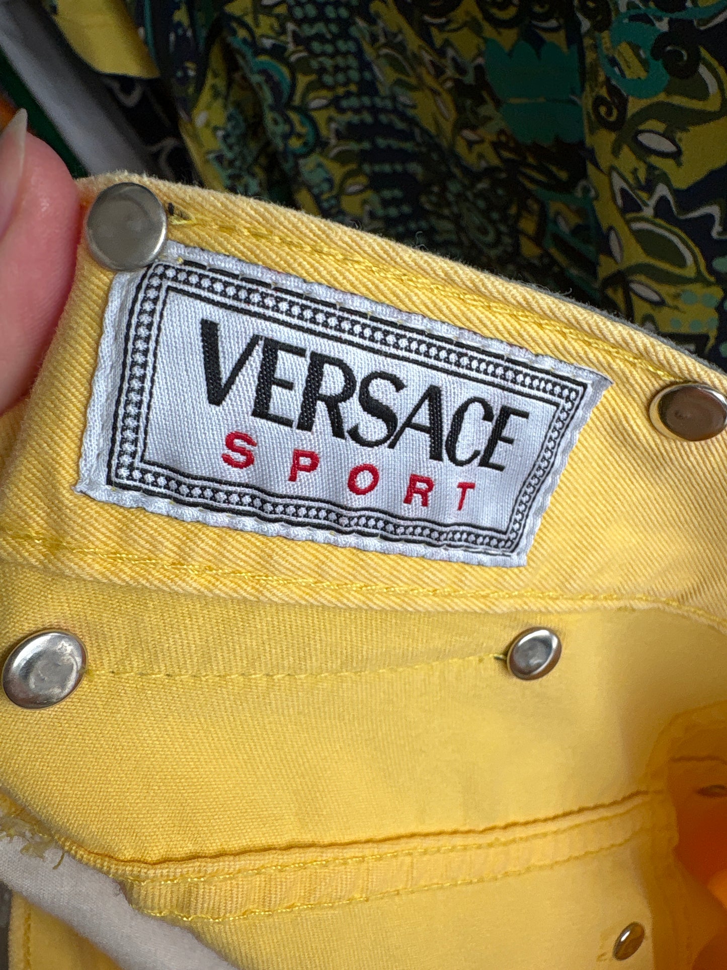 Pantaloni vintage tall Versace mom fit în culoare superbă cu talie ultra înaltă