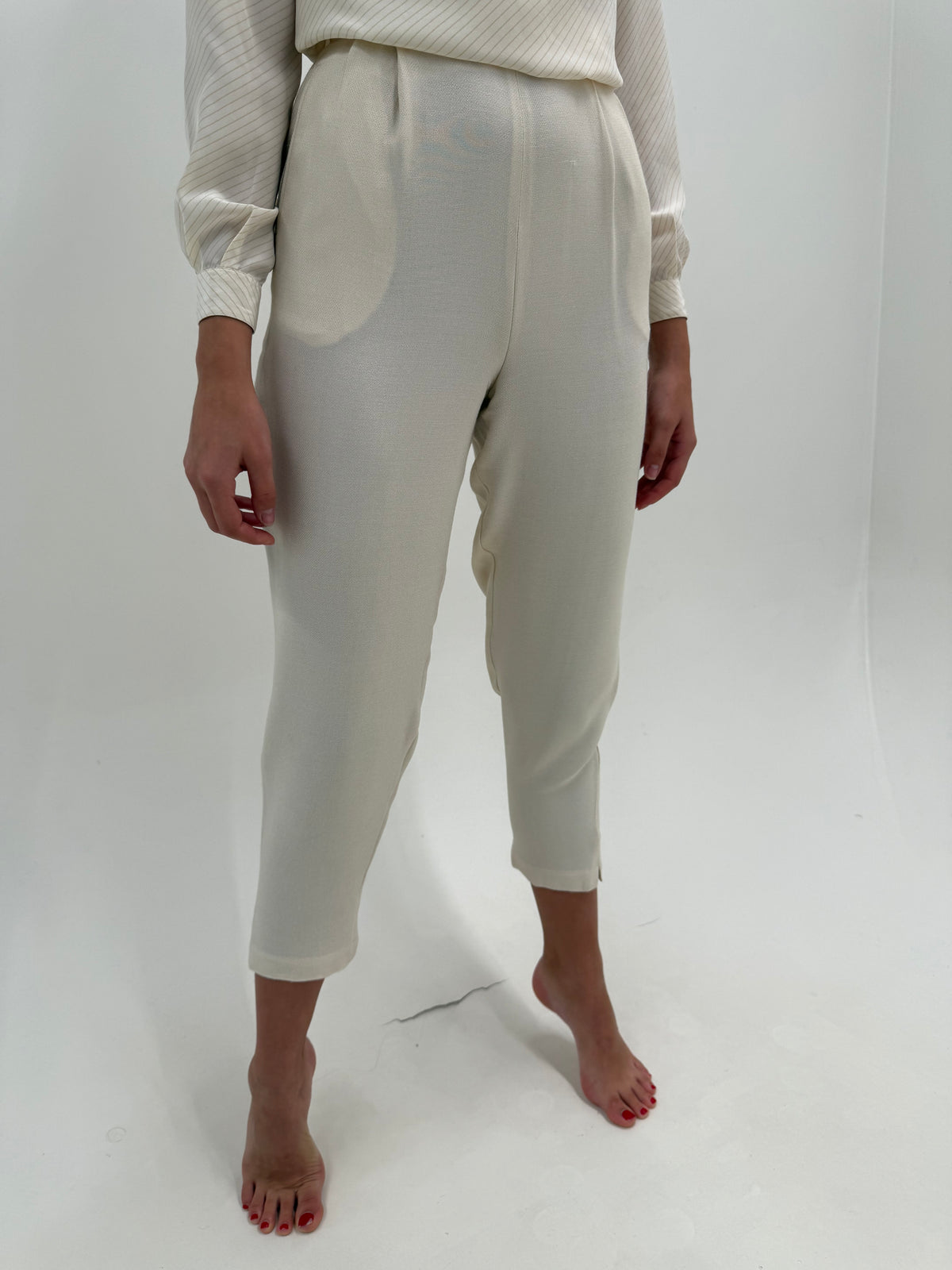Pantaloni petite Marella by Max Mara light nude din stofita de mătase naturală cu Vascoza