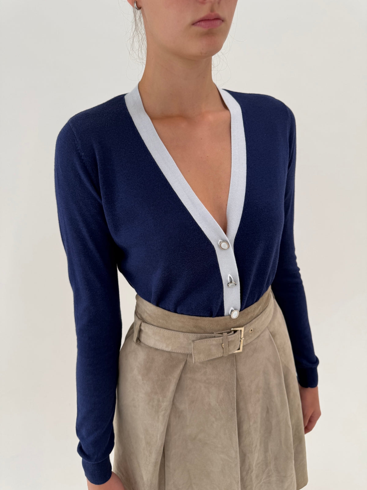 Cardigan Armani cu nasturi bijuterie din jerse de bumbac și modal