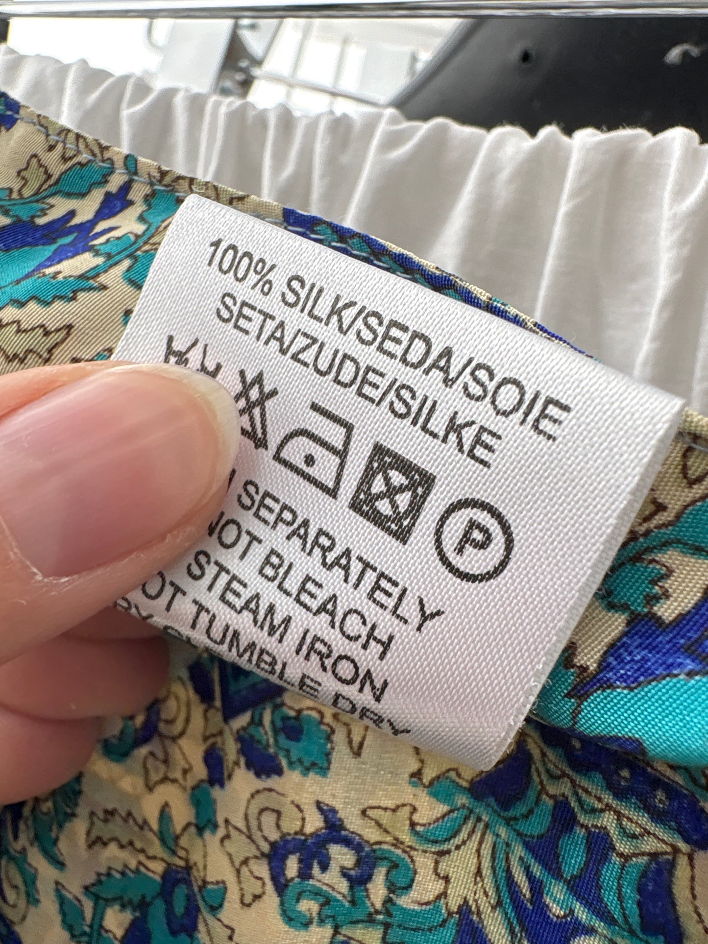 Rochie boho din mătase naturală în culori tari și croi lejer