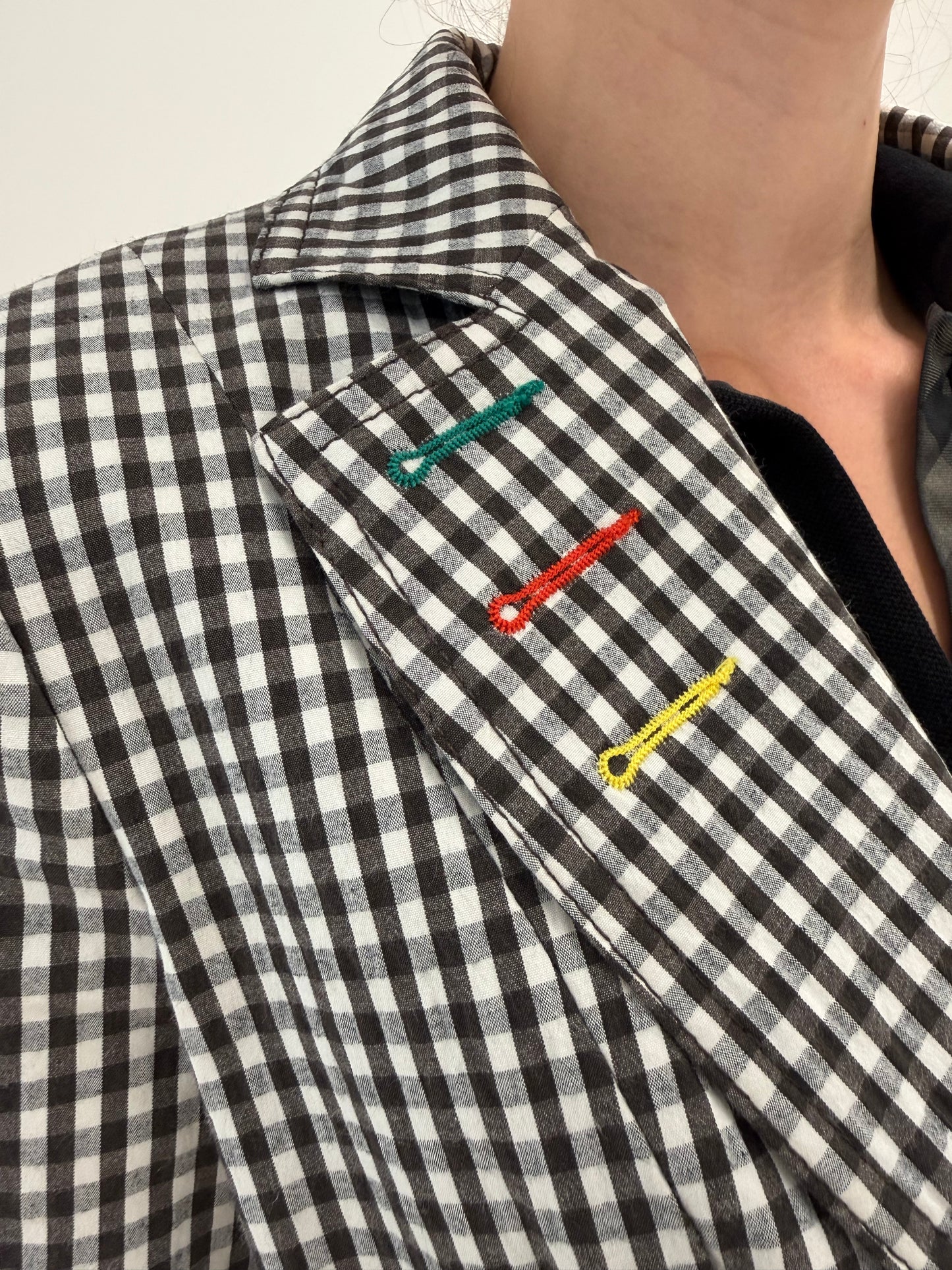 Sacou vintage Moschino gingham alb negru din canvas de bumbac ușor modelator