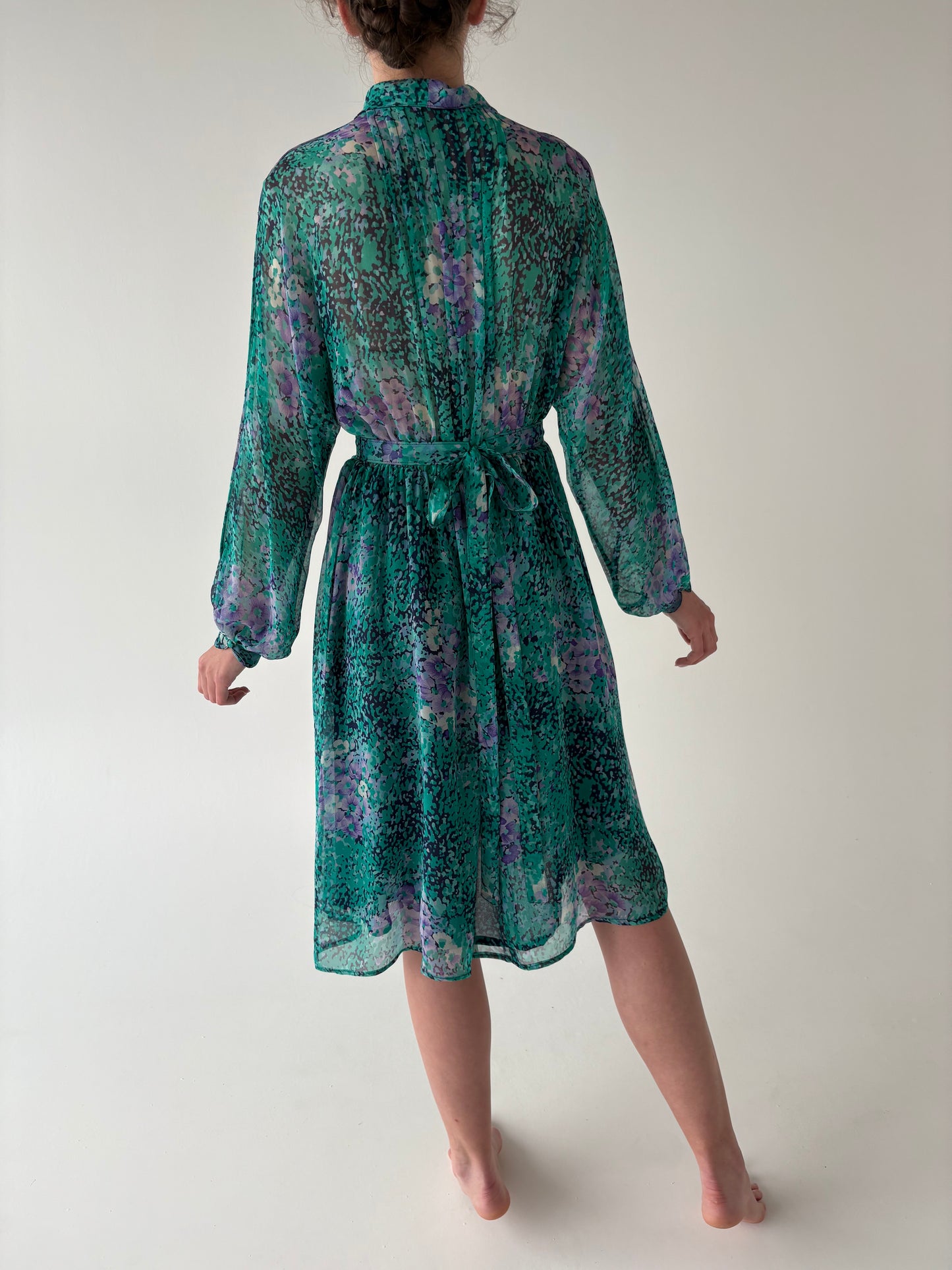 Rochie vintage de excepțională din mătase naturală cu talie reglabilă