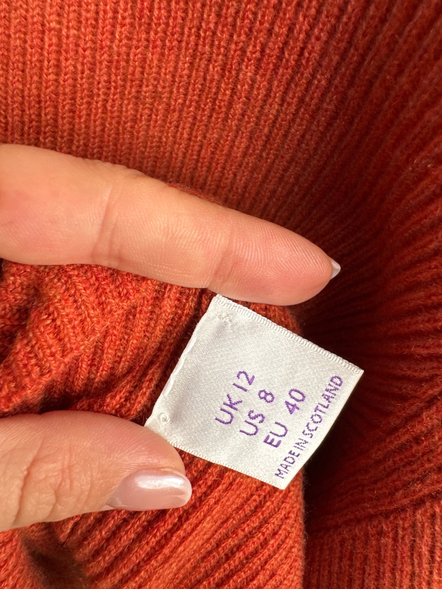 Cardigan rust orange din cașmir high end scoțian cu fir lung excepțional