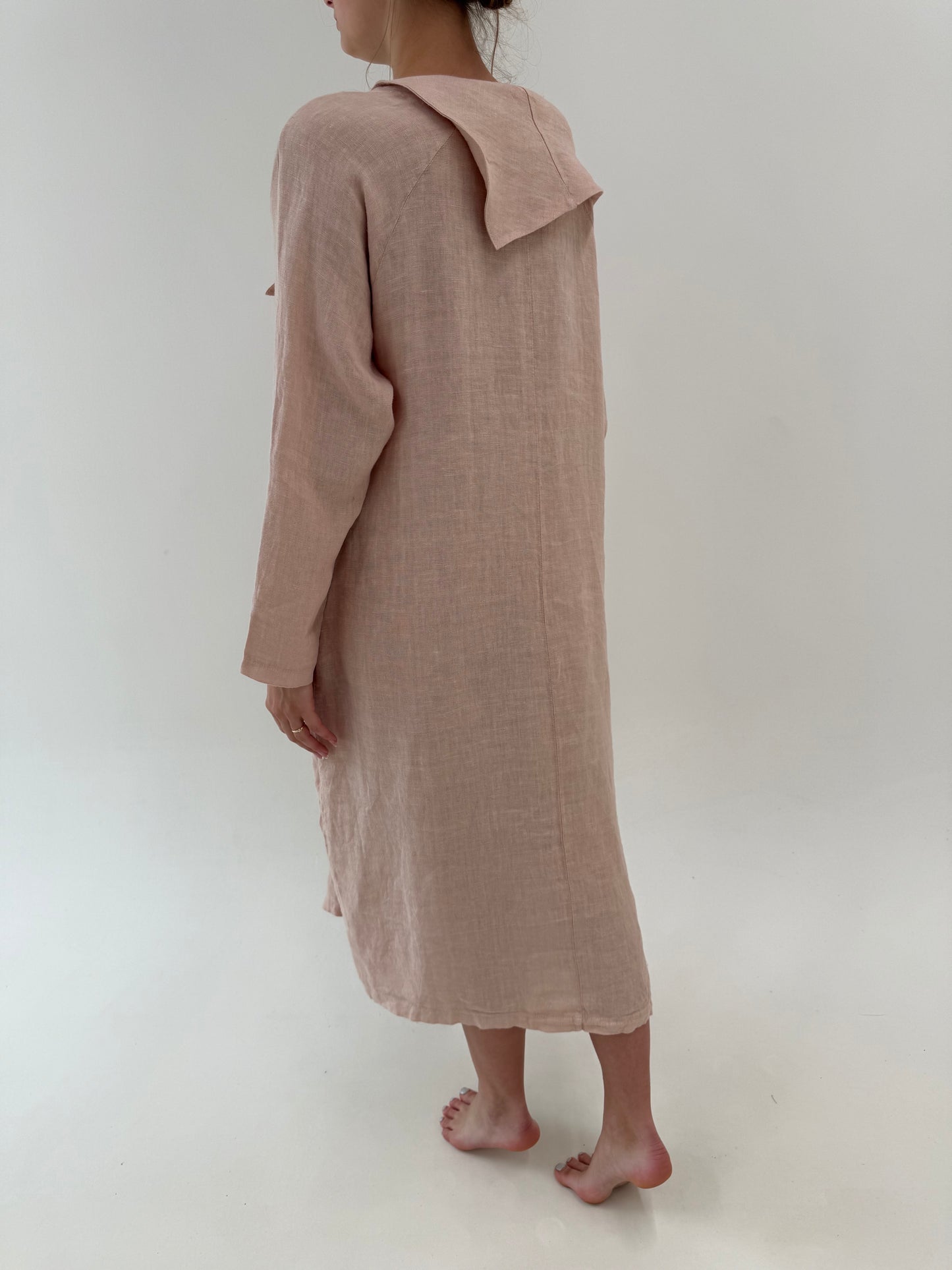 Rochie spectaculoasă powder pink din pânză de in