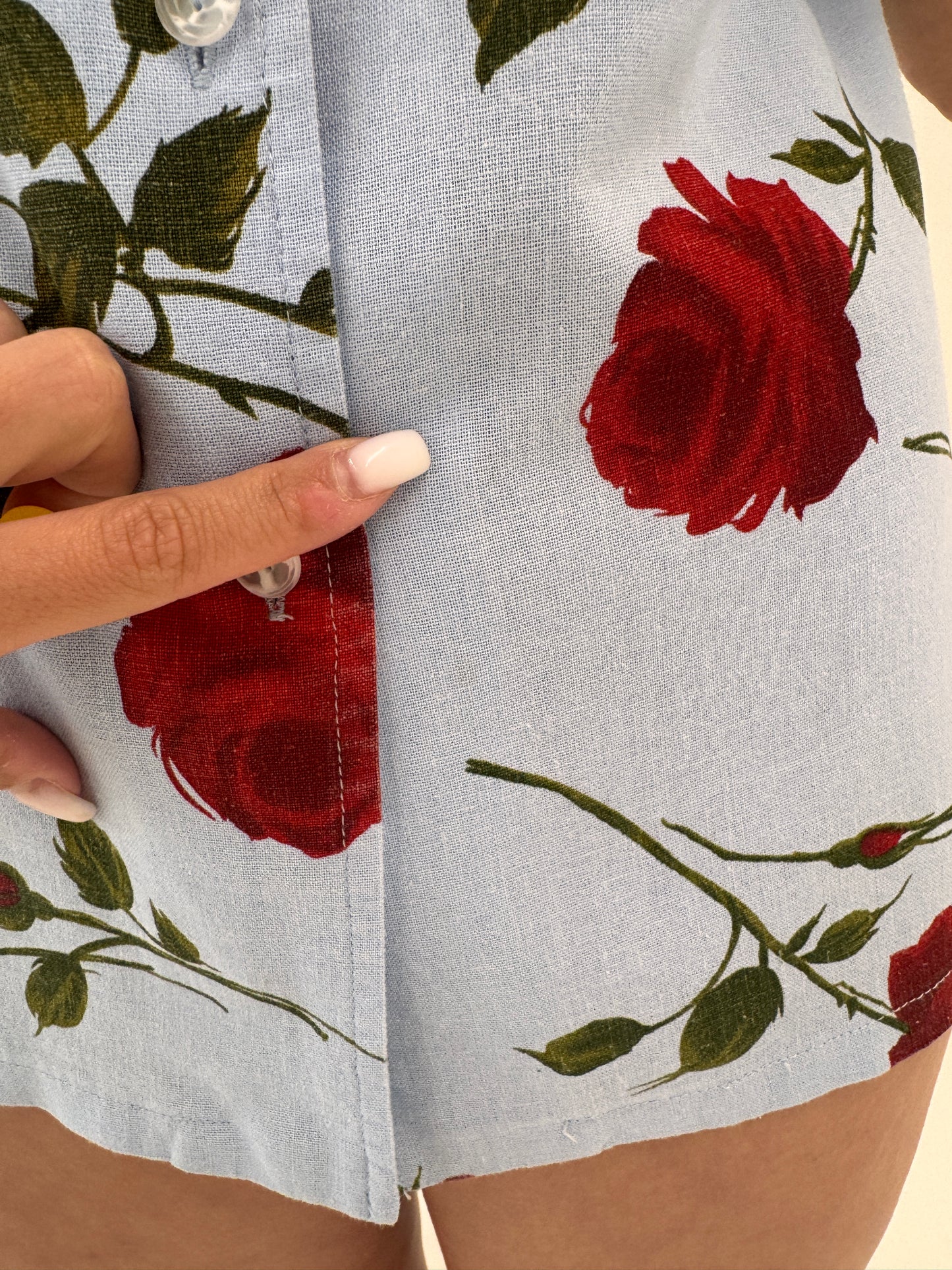 Cămașa baby blue italiană din pânză cu print floral superb