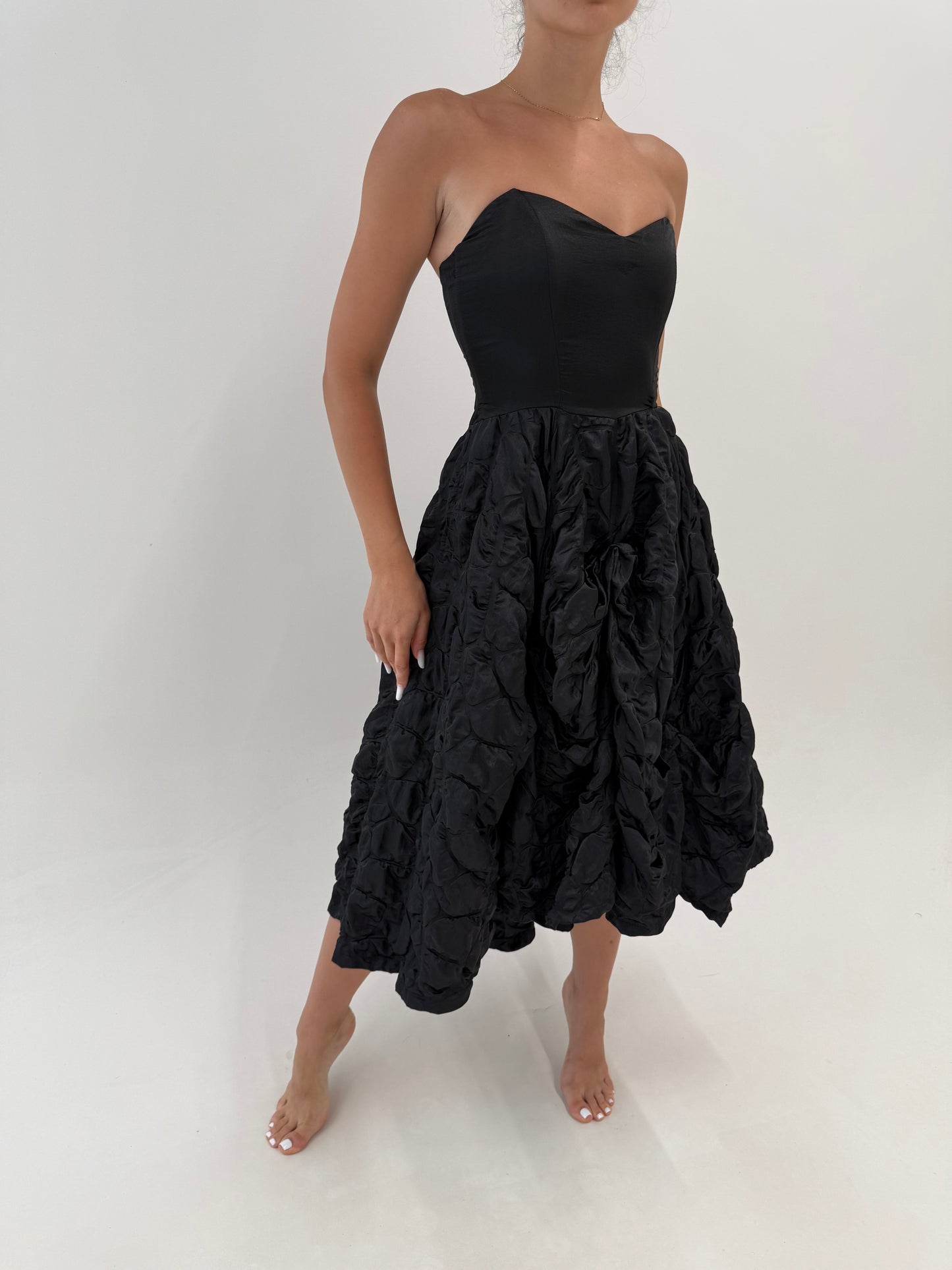 LBD vintage in croi de ani 50 excepțională ch corset si fustă texturată